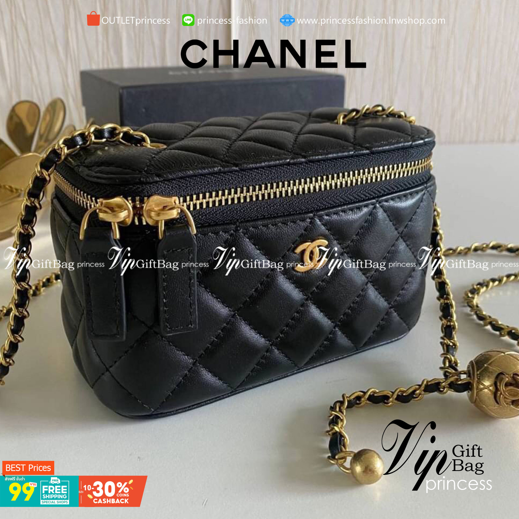 VIP GIFT 】หนังแกะแท้ CHANEL Box With Chain สายโซ่ทองหรูมาก หนังเรียบฟู ขึ้นเงา กระทบแสงยิ่งสวยค่าา โทนสีสวยสดใส เหมาะมากสำหรับสาวๆ ชิคๆ ต้องบอกเลยรุ่นนี้เหล่าเซเลบใช้กันเยอะมากๆ แค่อะไหล่ก็หรูไปเดินครึ่งแล้วค่าา😁 พร้อมส่งที่ไทยที่นี่ที่เดียว