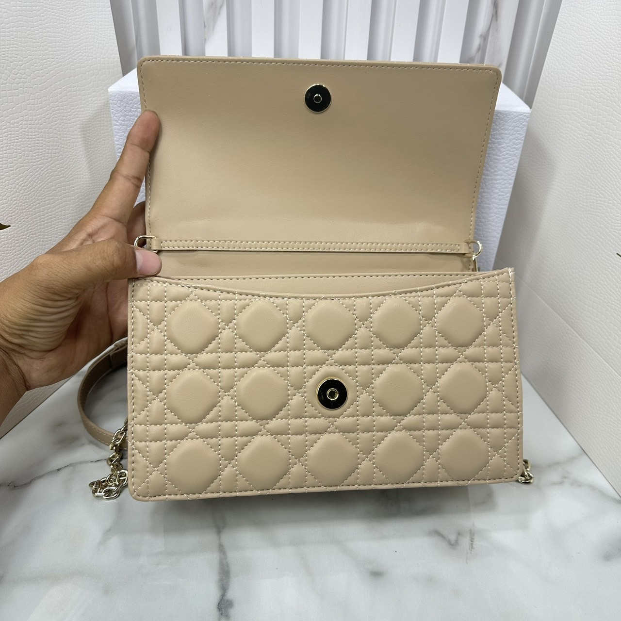 ORI หนังแท้ | My Dior Top Handle / Dior Clutch Bag กระเป๋าสะพายทรงคลัชทันสมัย หรูหราสง่างาม จะถือหรือสะพายก็ดูดีมีระดับ