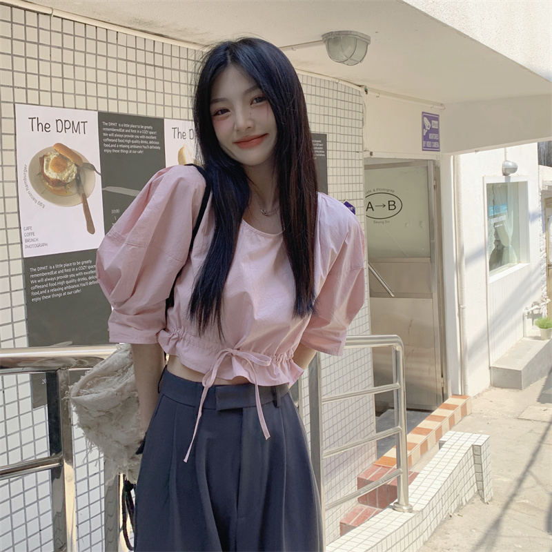 พร้อมส่ง ⛵️🩰 Sakura crop top เสื้อครอปแขนตุ๊กตา สีชมพูอ่อน (IN37316)