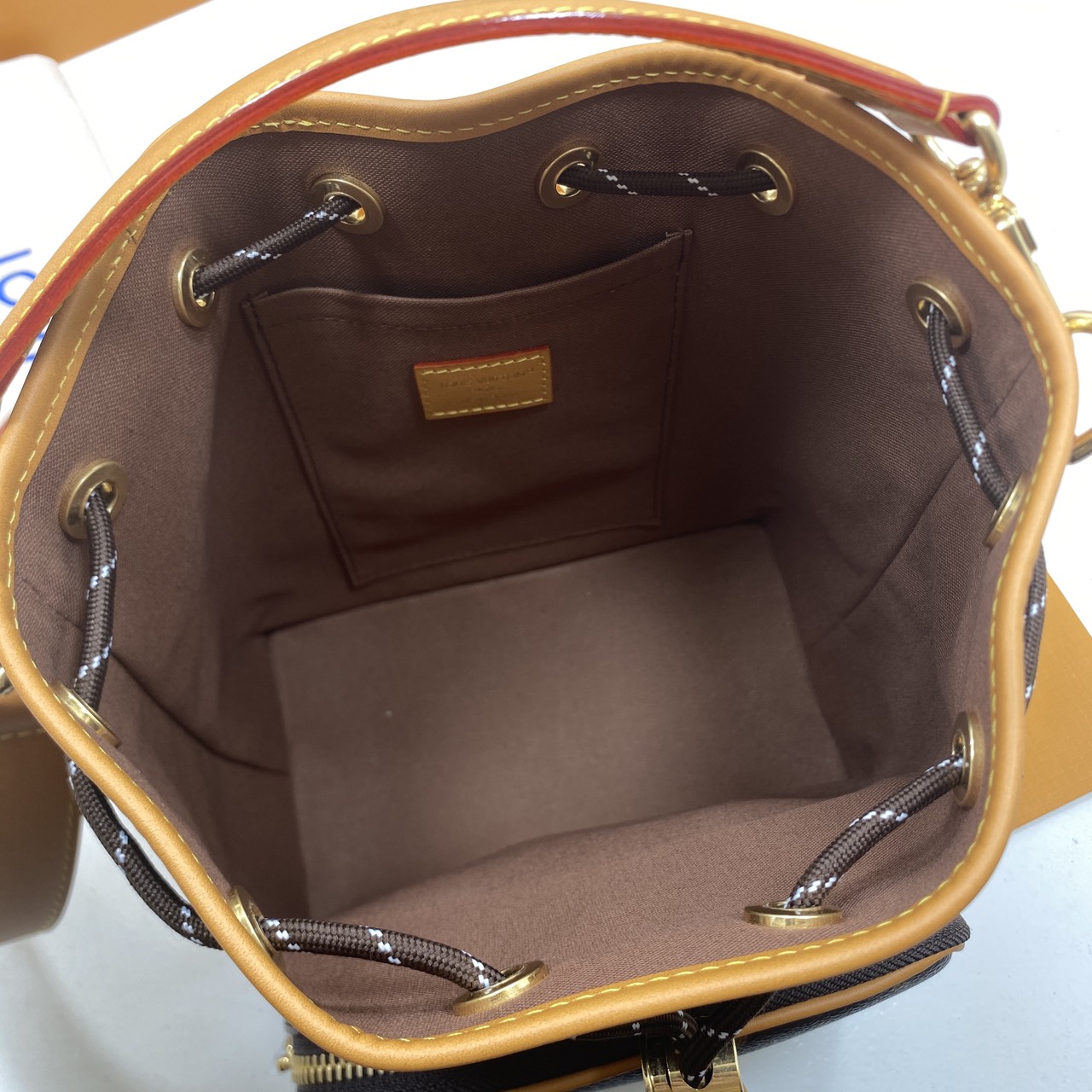 TOP ORI หนังแท้ | เกรดดีสุด LV Noé Cargo bag กระเป๋าทรงบัคเก็ต มาพร้อมรายละเอียดพิถีพิถันสะท้อนประวัติศาสตร์อันยาวนานของเมซง