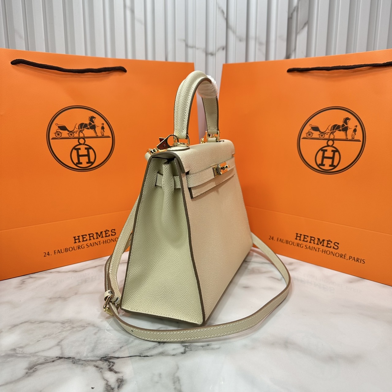 ORI หนังแท้ | Hermes Kelly 25cm / 28cm กระเป๋าสะพายที่สุดแห่งหรูหราลัคชู นิยามของความสง่างามเหนือกาลเวลา แบรนด์เนมในฝัน งดงามดั่งเจ้าหญิง