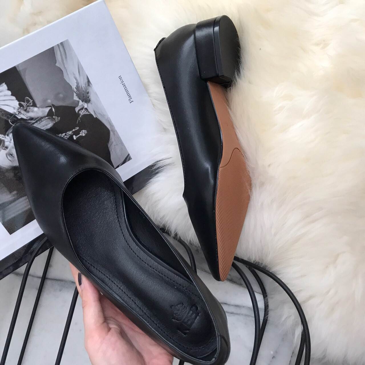 เปิดตัว💘 คัชชู KEEP ' Vimlet ' shoes >>ส้น สูง 1" นิ้ว หัวแหลม ตัดขอบเฉียงด้านบน สวย ดีไซน์เกร๋ >>ราคาน่ารัก เราท้าให้ลอง รองเท้าคัทชู ทรง สวย เหมาะกับ every day every style ของทุกคน >>ตัวปลายรองเท้า ปรับให้กว้างขึ