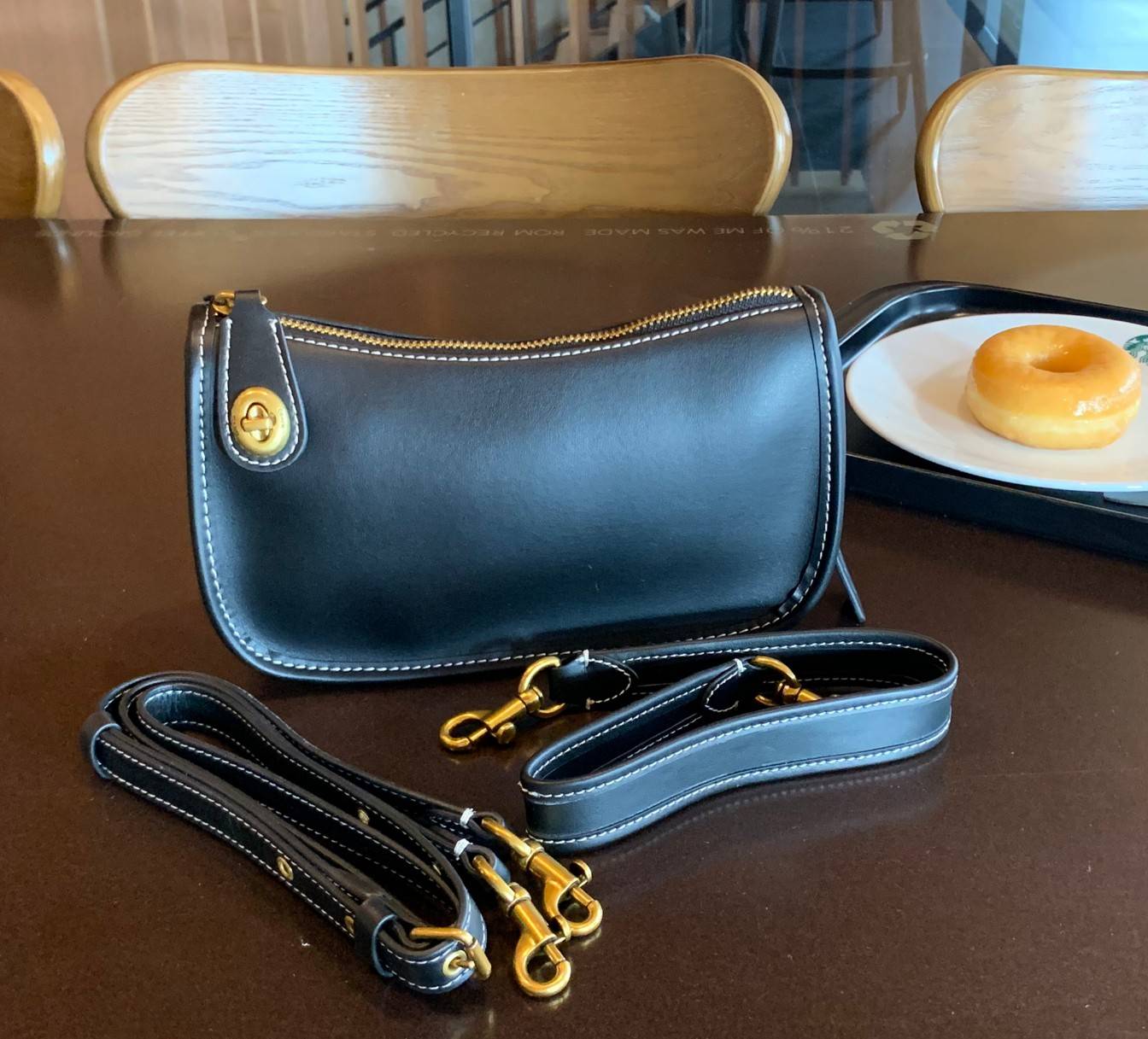 New arrival Limited edition! COACH SWINGER BAG ((C0638)) 🌈สีออกใหม่ล่าสุด ลุควินเทจ น่าใช้มากๆค่ะ!