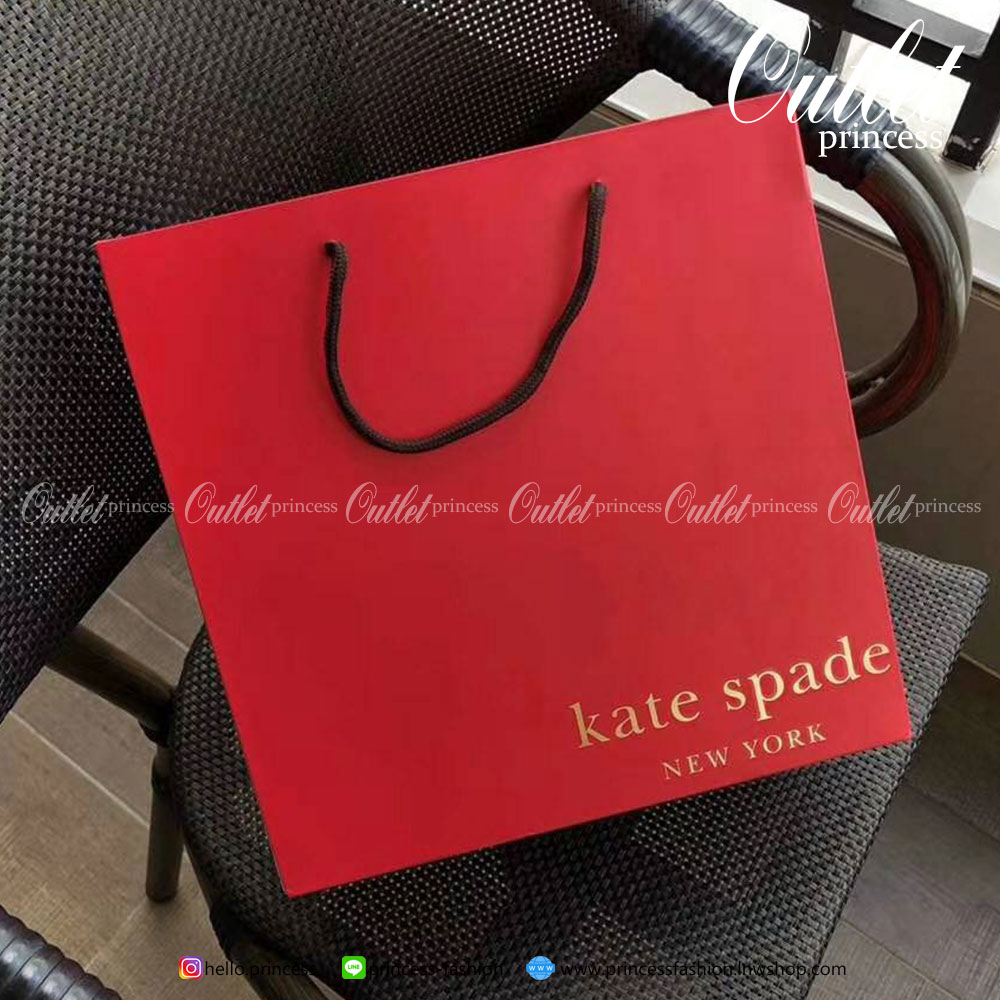KATE SPADE JOELEY LONG WALLET กระเป๋าสตางค์ใบยาวรุ่นใหม่ล่าสุดหนัง Saffiano สไตล์ PRADA สวยน่าใช้ตัวเนื้อกระเป๋าตกแต่งด้วยกลิทเตอร์ทั้งใบ สวยหรู ภายในมีช่องซิป1ช่อง และช่องใส่บัตรหลายช่อง ใส่เหรียญ บัตรได้เยอะ ตัวจริงสวยน่าใช้มากค่ะ