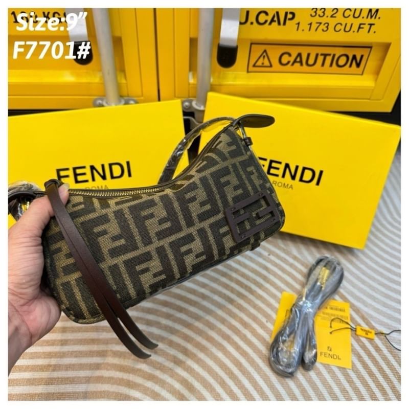 FENDI Simply Mini FF jacquard fabric bag กระเป๋าสะพายไซส์เล็ก กึ่งคลัทช์ มาพร้อมสายสะพายยาว จะถือใบเดี่ยวหรือสะพายข้าง ก็สวยเก๋ ไม่ซ้ำใคร