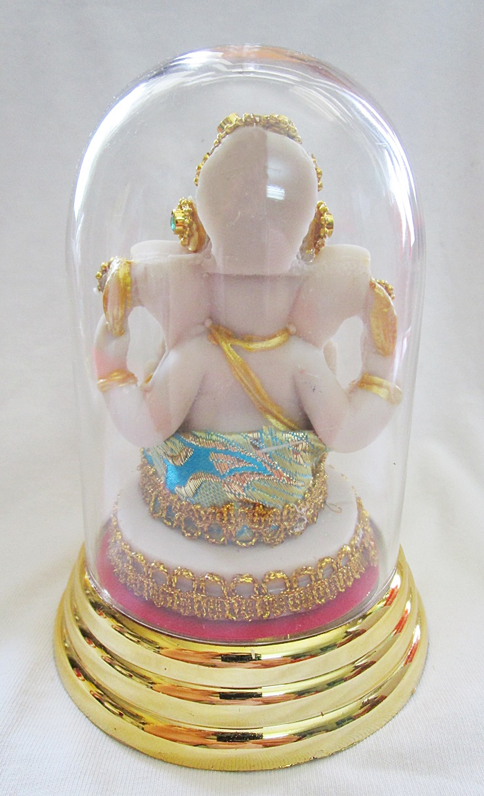สินค้าหมดค่ะ องค์พระพิฆเนศปางสัมปทายะ(ประทานความสำเร็จ)แบบตั้งโต๊ะครอบแก้ว องค์ที่2ค่ะ