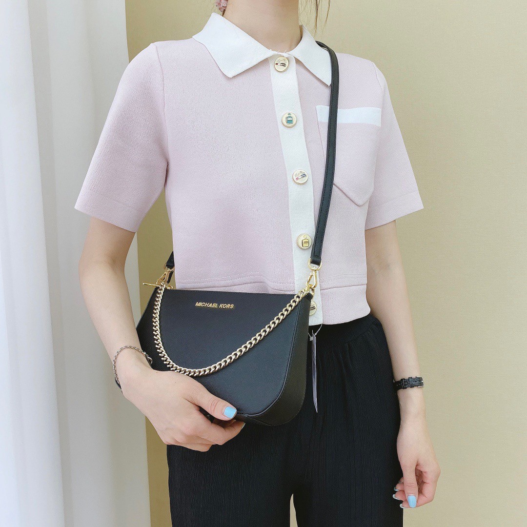 MICHEAL KORS SAFFIANO CROSSBODY BAG / MK Chain Pouchette Bag พร้อมส่ง 4 สี กระเป๋าสะพายข้าง ทรงสวย วัสดุหนัง SAFFIANO คุณภาพดี สวยอยู่ทรงแข็ง