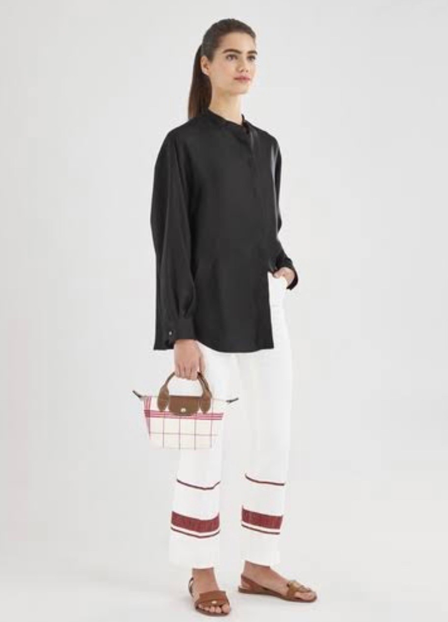 LONGCHAMP LE PLIAGE TORCHON Top handle bag - Red กระเป๋าถือขนาดเล็ก วัสดุผ้าฝ้าย อะไหลเงิน ตัดแต่งด้วยหนังวัวแท้ ผสมผสานแนวคลาสสิกแบบมินิมอลศิลปะการพับกระดาษแบบญี่ปุ่นดั้งเดิม