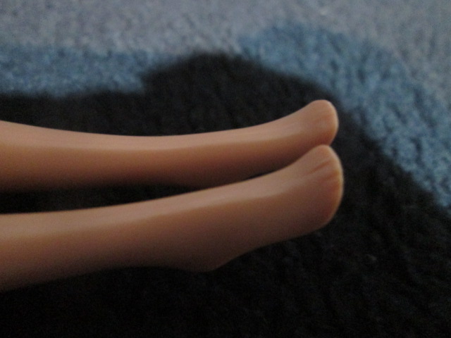 Barbie in Winter with Snowboard ตุ๊กตาบาร์บี้แท้มือสองสภาพดี