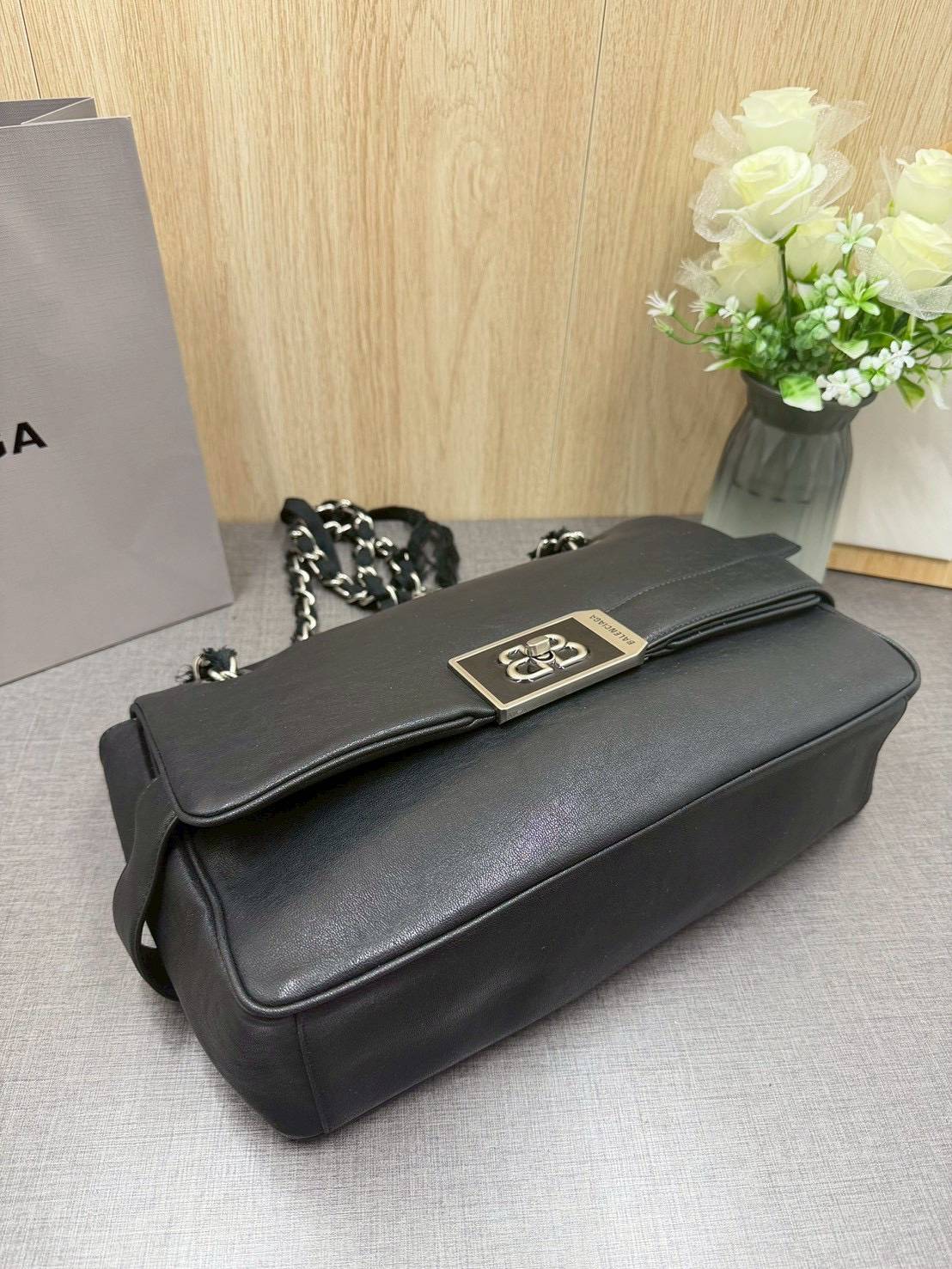 ORI หนังแท้ | Balenciaga Modu Shoulder Leather Bag / Modu Tote Bag 30cm กระเป๋าสะพายทรงโท้ท ดีไซน์ใหม่สวยเก๋ตามแบบฉบับแบรนด์