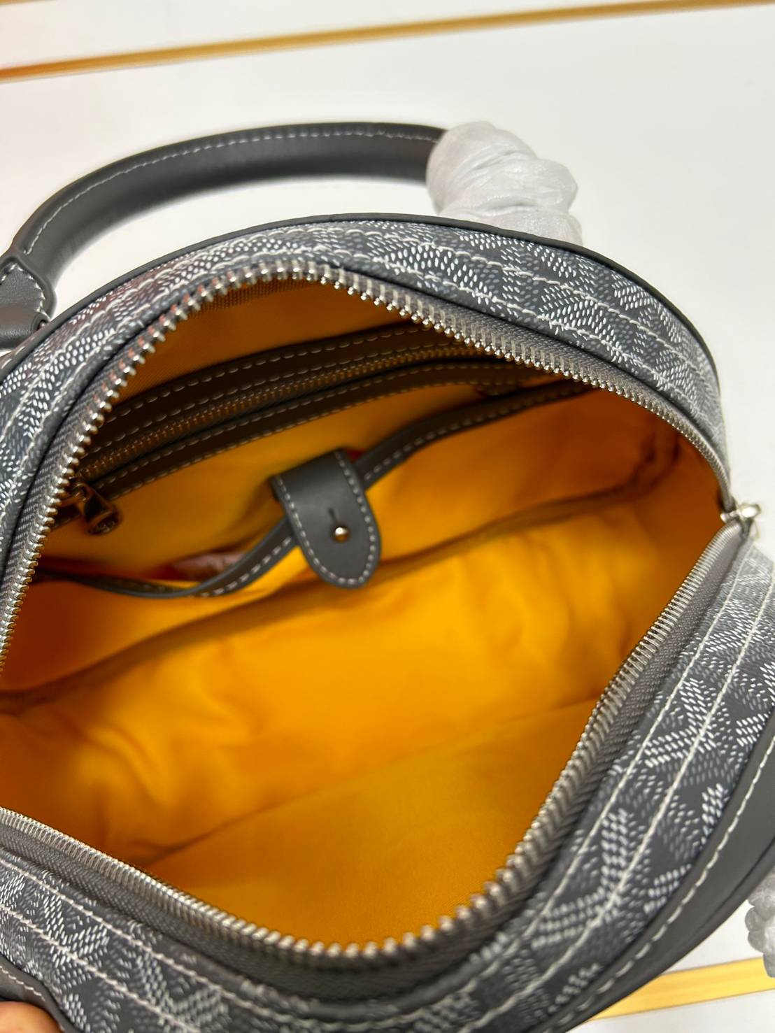 Goyard Jeanne Handbag / Goyard Vintage Bag พร้อมส่งที่ไทย **สินค้าเกรดออริจินอล 1:1 สลับแท้ ใช้งานต่างประเทศได้ งานสวยตามรูป ภาพถ่ายจากงานขายจริง