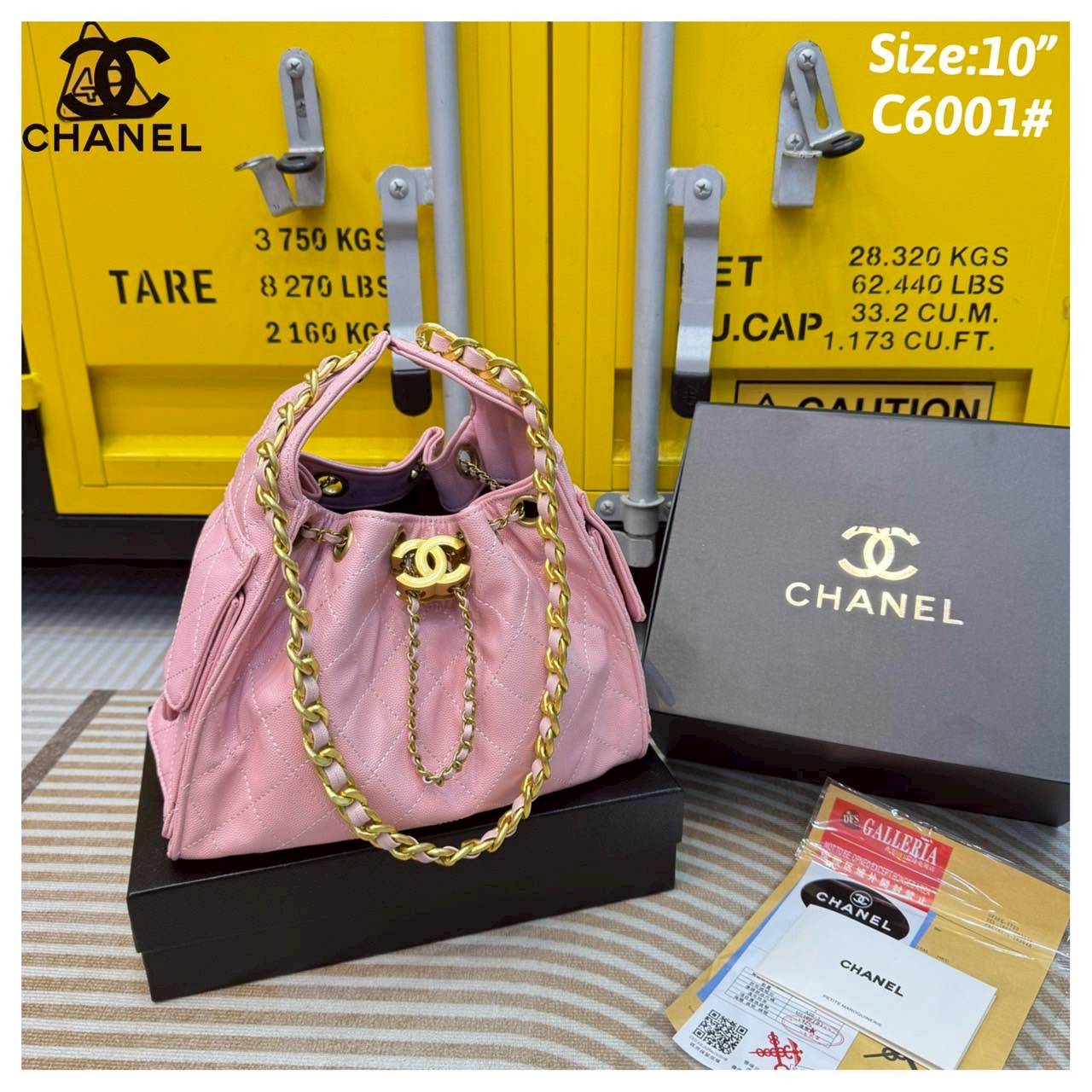 CHANEL 25 Small Handbag กระเป๋าสะพายทรงโฮโบ คอลใหม่ล่าสุด ต้อนรับฤดูกาล SPRING-SUMMER 2025 รูปทรงใช้งานได้จริง จุของได้ ถือเก๋ๆ เอวี่เดย์ลุค