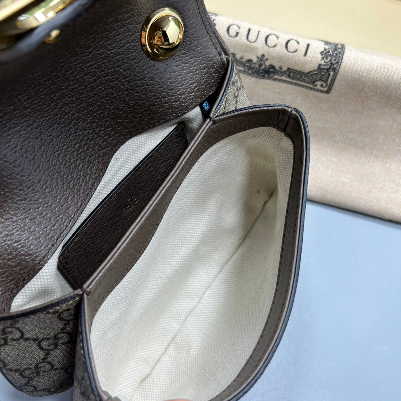 GUCCI Blondie mini shoulder bag เกรดเทพออริจินล หนังแท้และแคนวาสอย่างดี ภาพถ่ายจากงานขายจริง ใช้งานต่างประเทศได้ ผ่านทุก ตม