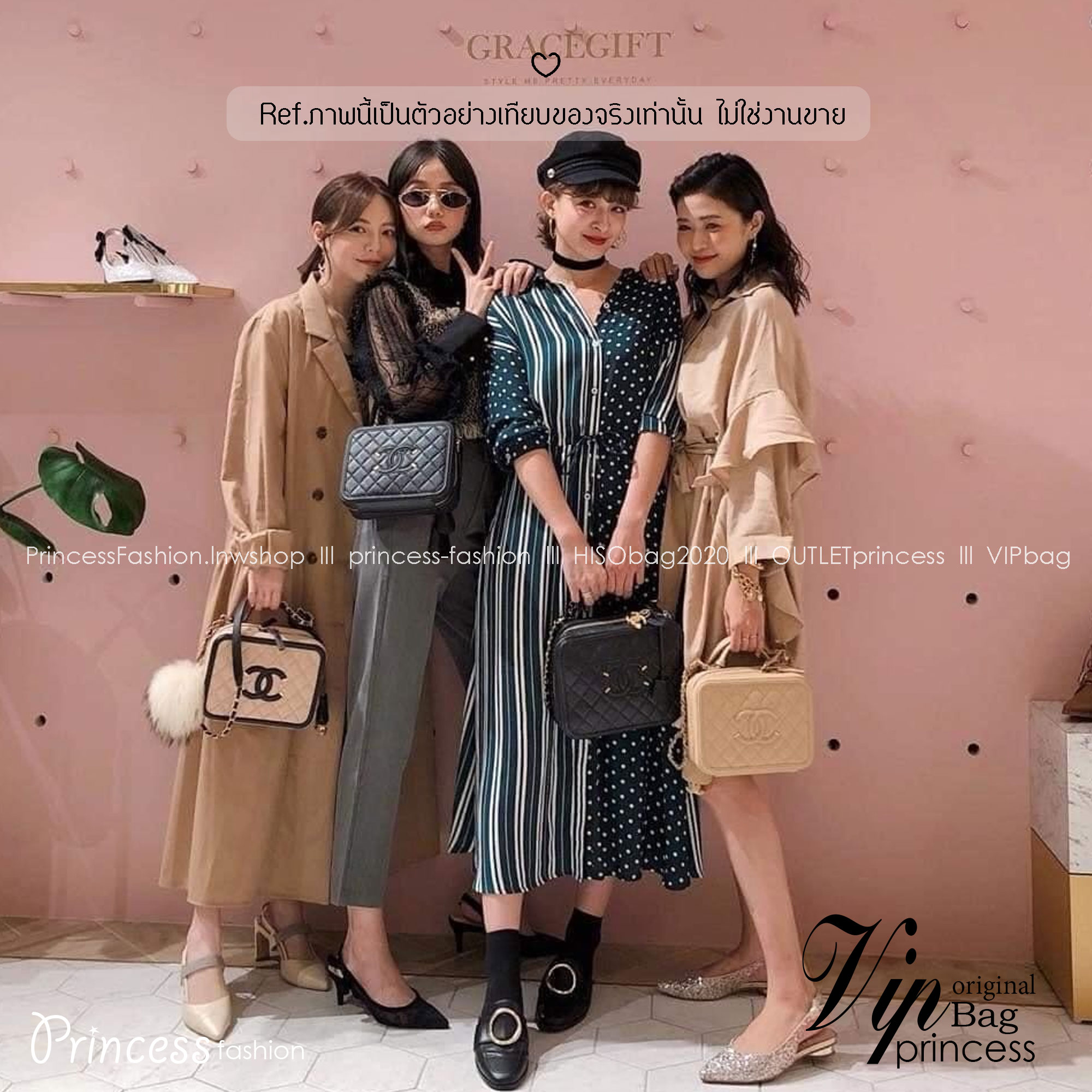 Chanel CC Filigree Vanity Case งานตามหาเข้าแล้วน้า พร้อมส่งมีจำนวนจำกัดนะคะ กระเป๋าสะพายทรงกล่องรุ่นยอดนิยม นอกจากความคลาสสิคของรูปทรง ตัวอะไหล่ก็ยังปรับเพิ่มดีเทลความหรูดูแพง