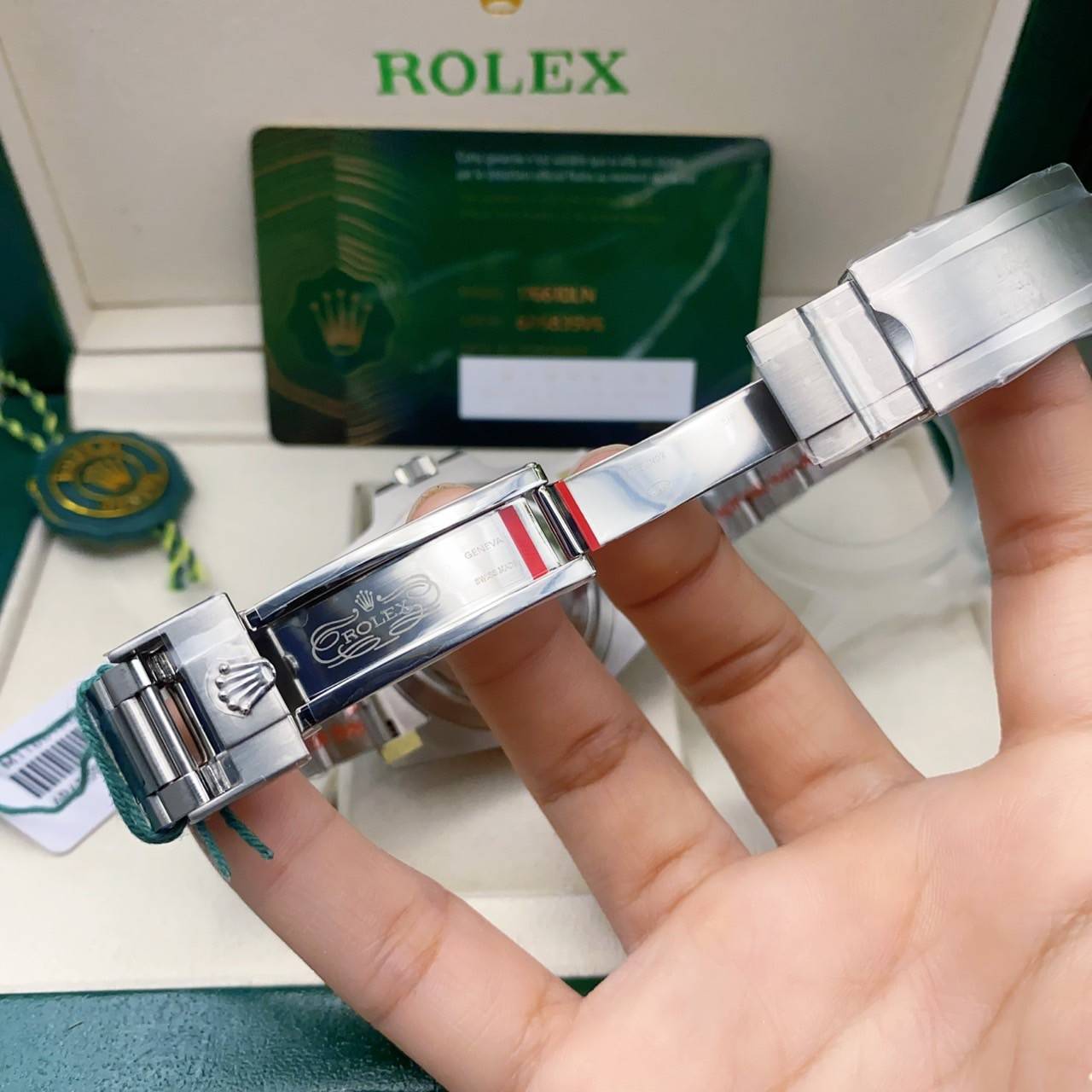 สลับแท้ เกรดเทพ นาฬิกาโรเล็กซ์ ROLEX SUBMARINER -งาน : TOP SWISS 1:1 -Isงงาu (COPY)CLEAN factory -ขนาด: 40 มม.