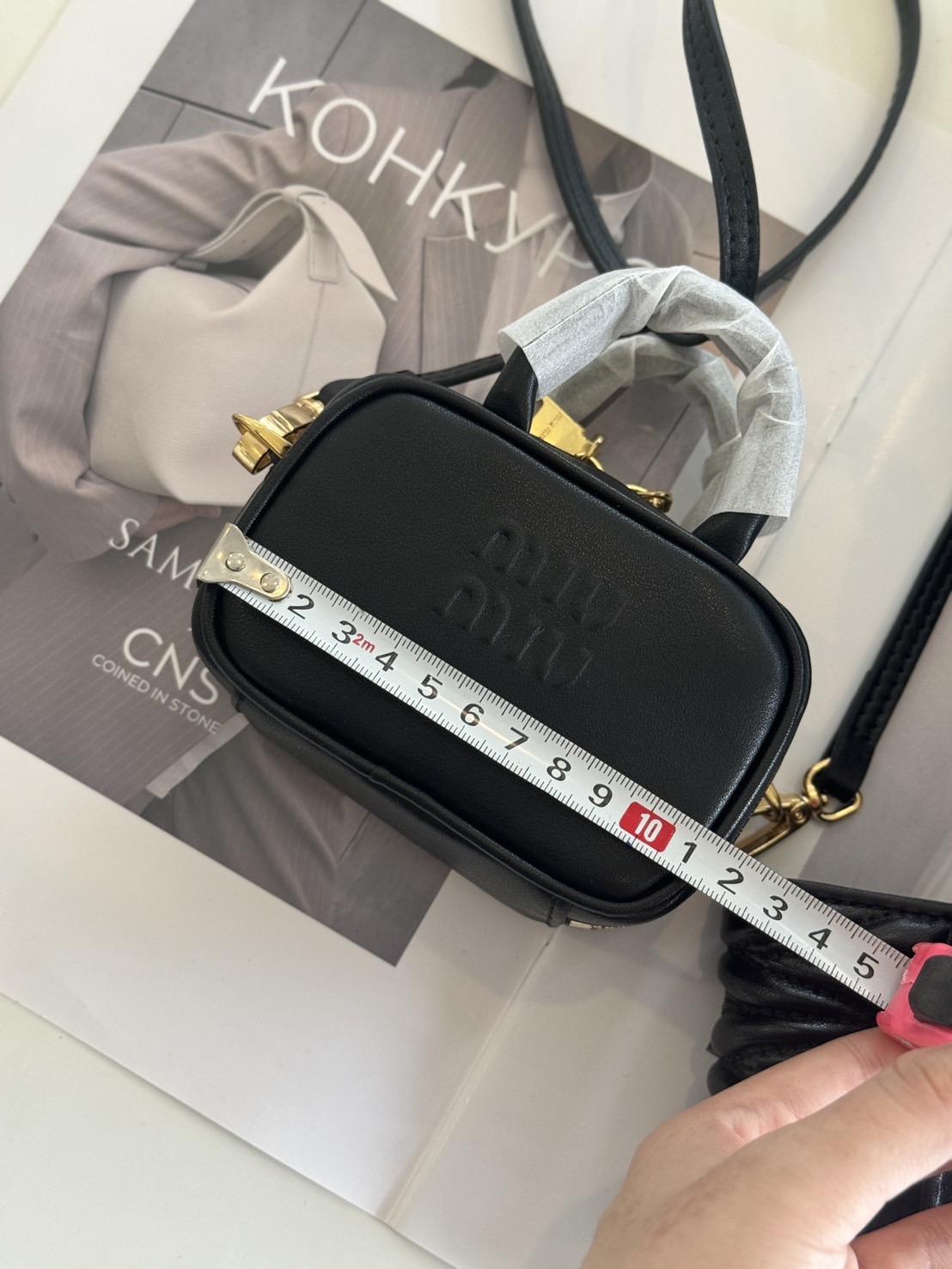 MIUMIU Leather micro bag / MIUMIU Mini Bag กระเป๋าถือสะพายใบเล็ก เกรดออริ 1:1 ใช้งานต่างประเทศได้ ภาพถ่ายจากงานขายจริง