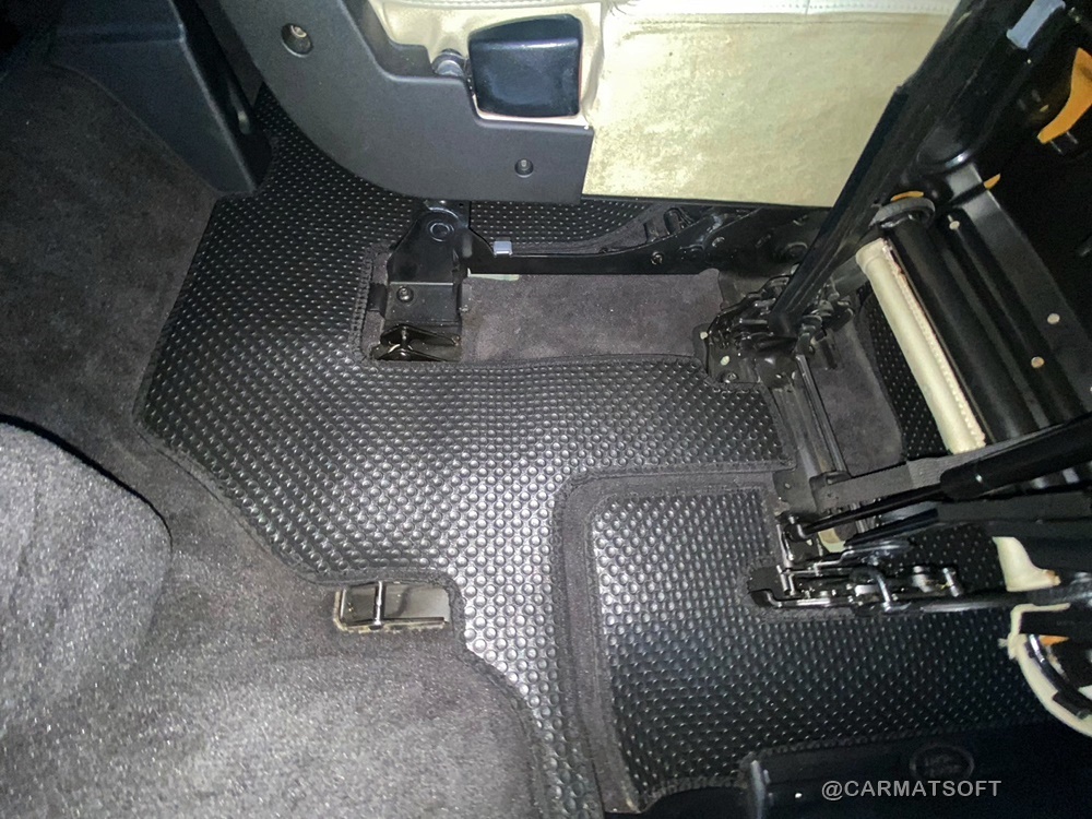 ยางปูพื้นรถยนต์ LANDROVER DISCOVERY 3-4 พรมกระดุมเม็ดเล็ก แลนด์โรเวอร์ ดิสคัฟเวอรี่ 3 เข้ารูป เต็มคัน