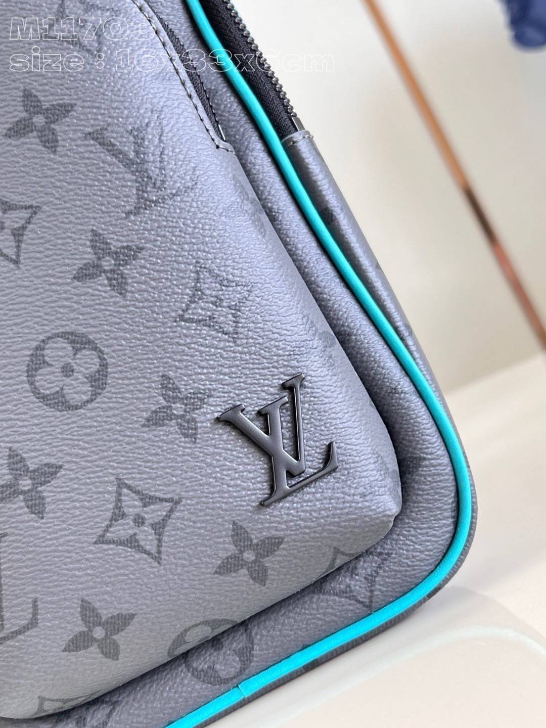 สลับแท้ LV Avenue Slingbag PM Turquoise กระเป๋าสะพาย/คาดอก Slingbag หนังแท้ แคนวาสแท้ เกรดสลับแท้ดีสุด สง่างามเหนือกาลเวลา มีไว้ไม่มีเอาท์ ท่านชายควรมีมากค่ะ