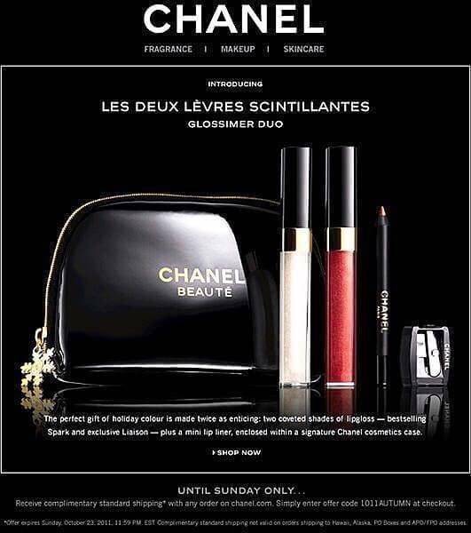 Chanel Snowflake Cosmetic Pouch Duo Set 2ใบ เเถม 1 Chanel Beaute Clear Transparent Cosmetic Bag กระเป๋าอเนกประสงค์ VIP Gift With Purchase (GWP) พรีเมี่ยมกิ๊ฟของเเท้ Limited จากผลิตภัณฑ์ Chanel Lelift Cosmetic Counter วัสดุ PVC เนื้อหนา กันน้ำ สามารถใส่เคร
