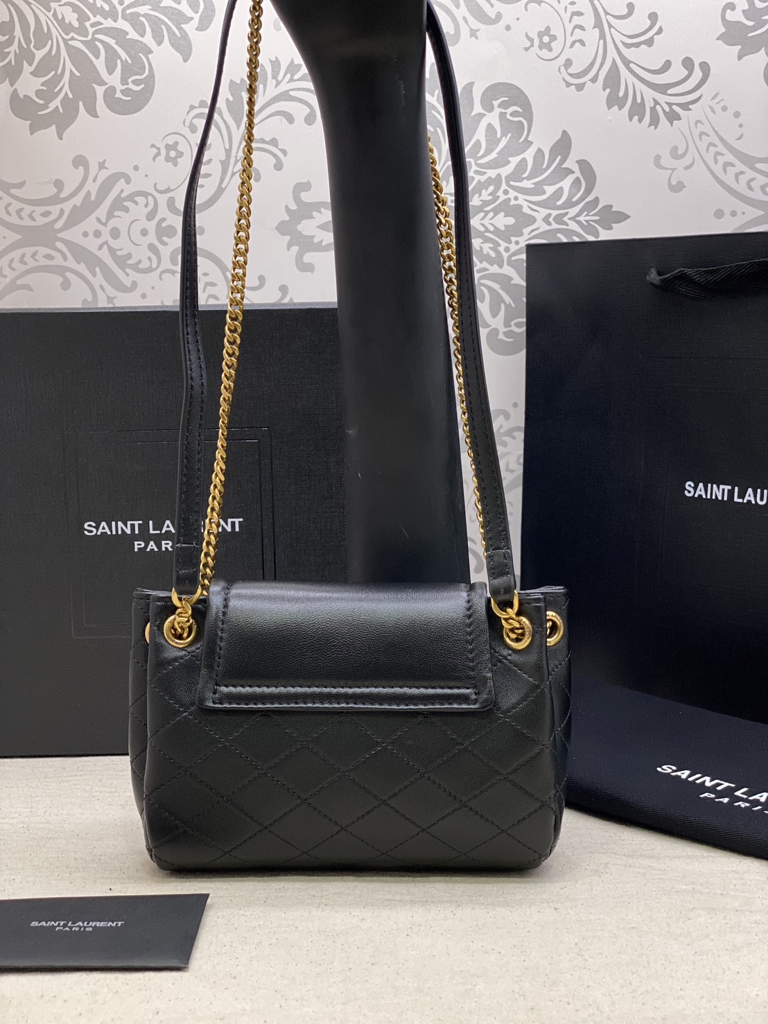 YSL mini nolita Black กระเป๋าสะพายดีไซน์หรูไซส์มินิ เกรดออริ สลับแท้ 1:1 ใช้ต่างประเทศได้ Nolita bag with front flap