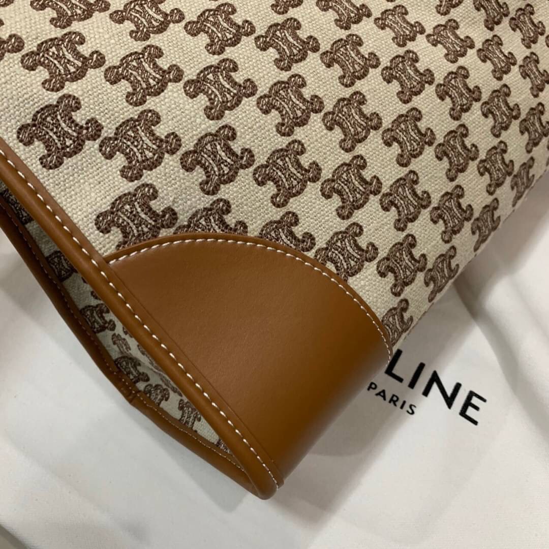 พรีเมี่ยมกิ๊ฟแท้ 100% 】หนังแท้ จุของได้เยอะมากค่ะ CELINE HORIZONTAL CABAS IN TEXTILE WITH TRIOMPHE EMBROIDERY BROWN