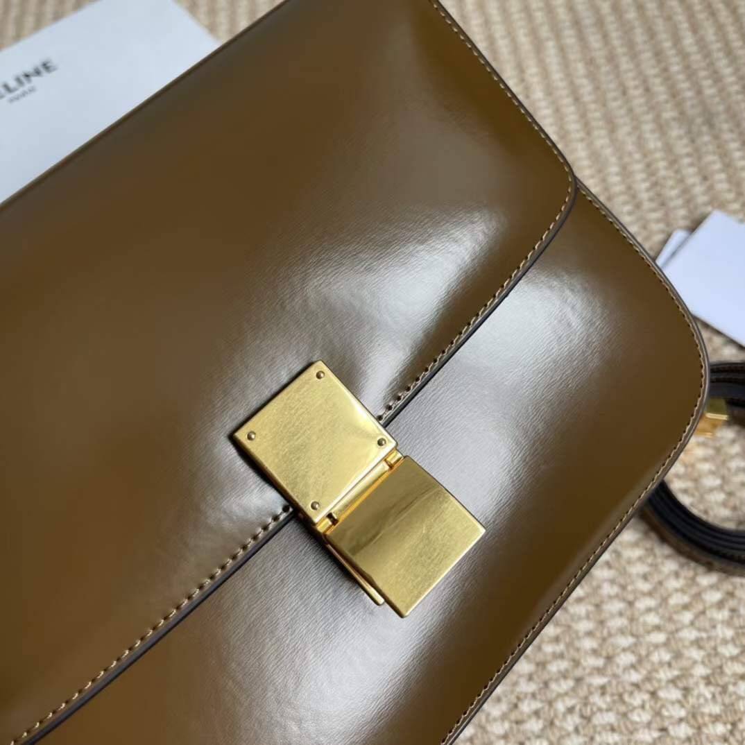 CELINE Medium Classic bag in box calfskin เกรดออริจินอล กระเป๋าสะพายแบรนด์เนมซีลีนหนังแท้ อะไหล่ทองหรู งานหนังเรียบ สวยหรู ด้านในเปิดด้วยบีบอะไหล่ทอง