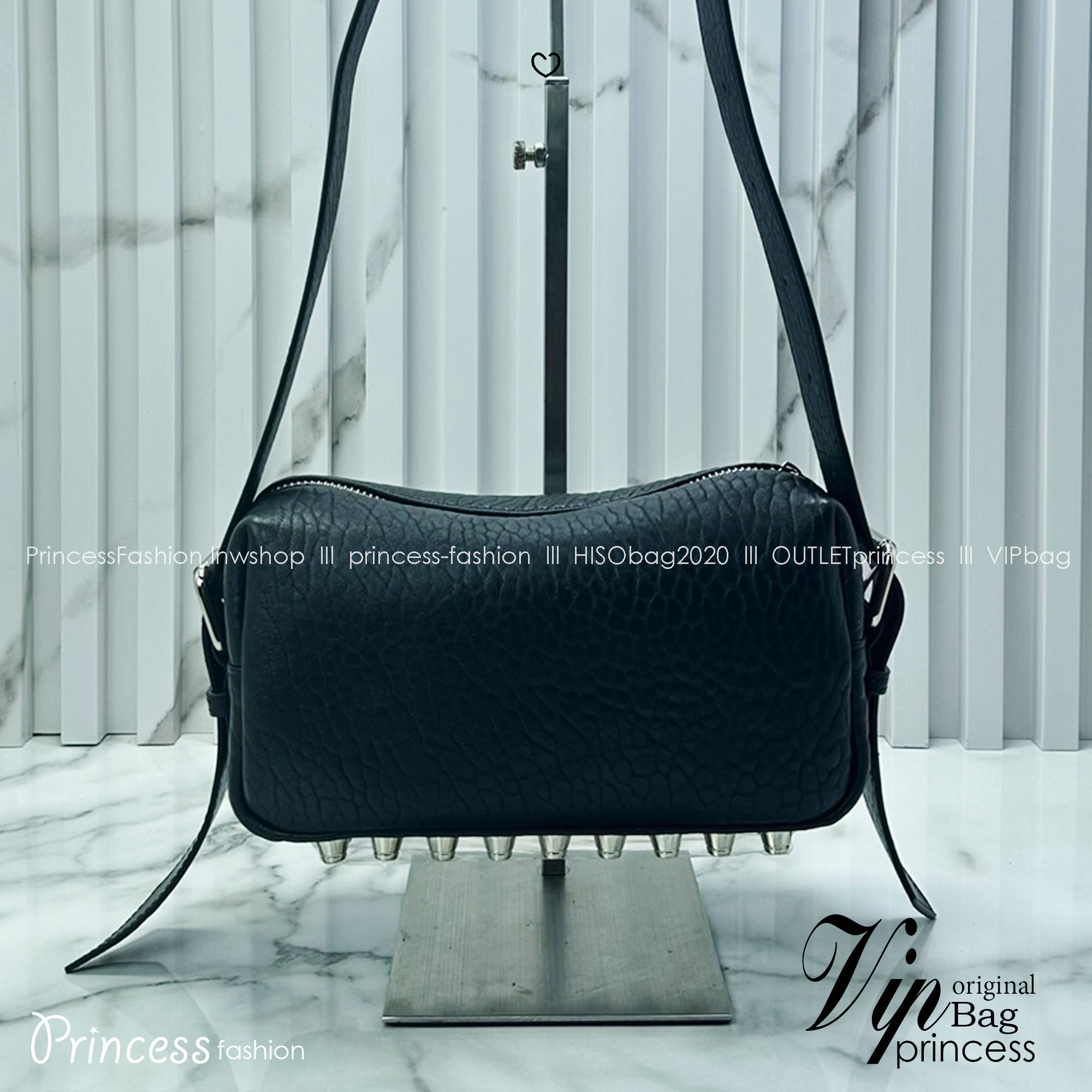 Alexander Wang Small Ricco Pebbled Bag / Ricco Bag กระเป๋าสุดเท่แฝงความหรูดูรวยต้องแบรนด์นี้เลยค่ะ งานหนังสวยดีไซส์ทันสมัย เกรดออริ 1:1