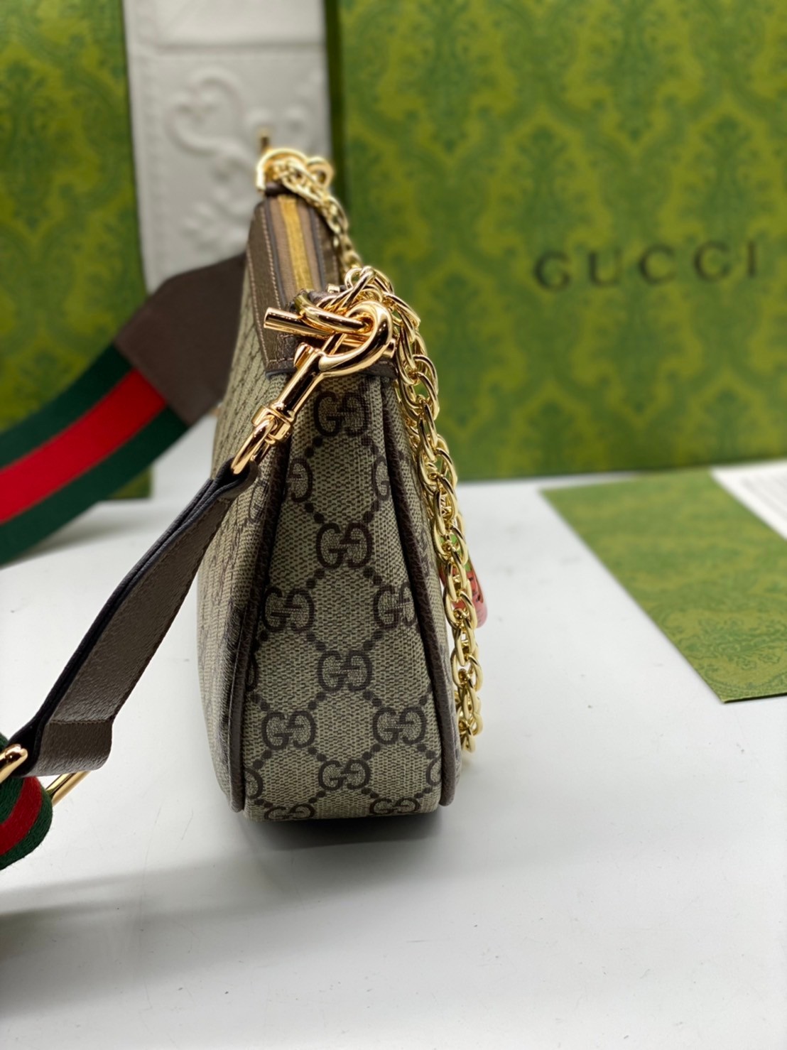 GUCCI Ophidia small handbag strawberry เกรดออริจินอล งานสวยตรงปก ภาพถ่ายจากงานขายจริง ใช้งานต่างประเทศได้