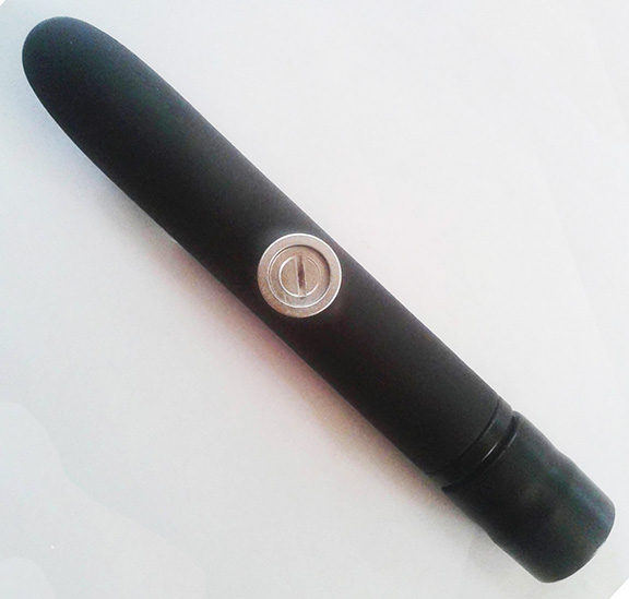 เครื่องวัดความเค็มน้ำ น้ำเกลือ ช่วงค่า 0-10% (0-100 ppt) ใช้ในการเพาะเลี้ยงสัตว์น้ำเค็ม บ่อกุ้ง บ่อปลา วัดน้ำทะเล แบบมีหลอดไฟในตัว