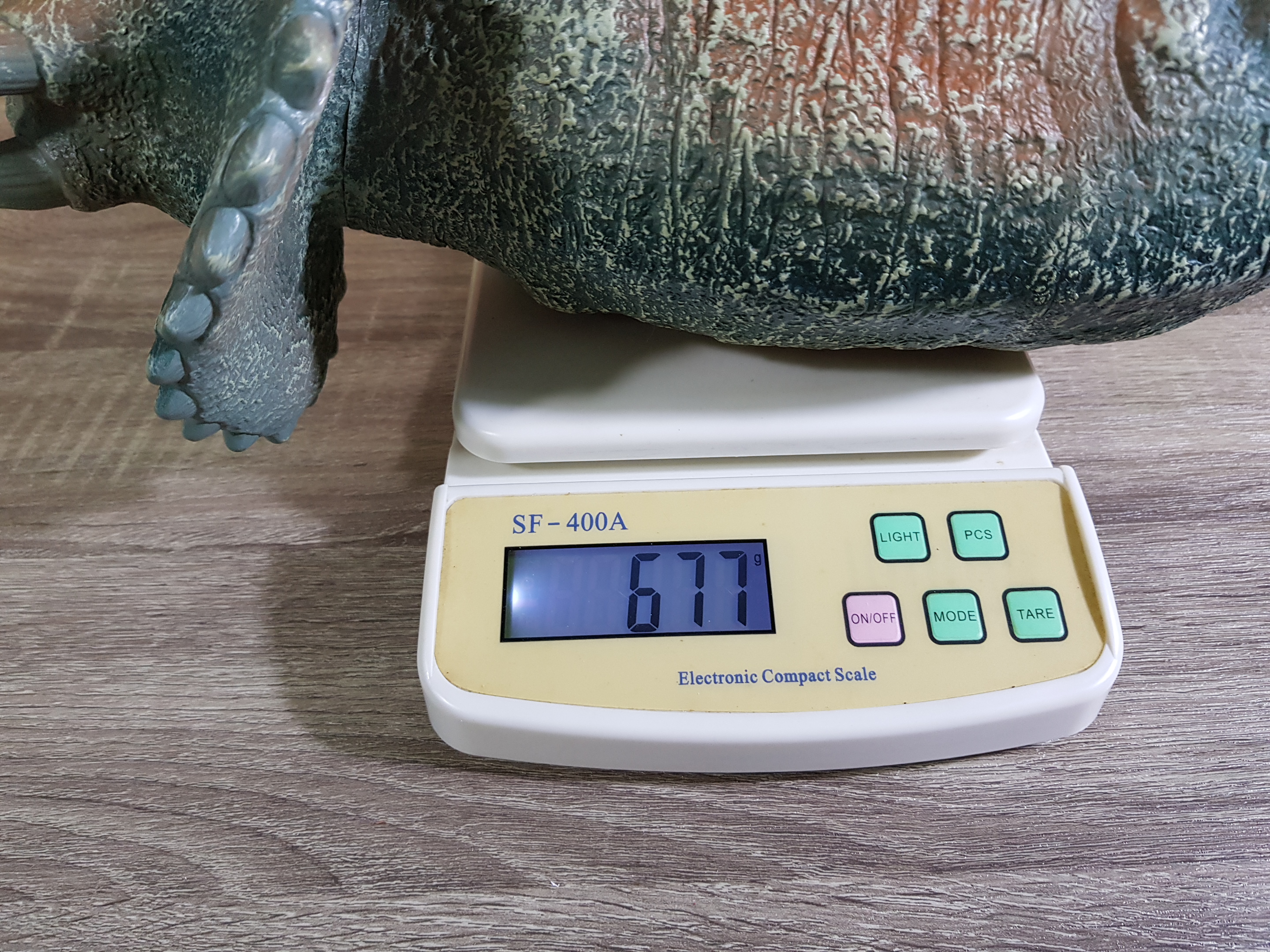 ตุ๊กตายางไดโนเสารไทรเซอราทอปส์