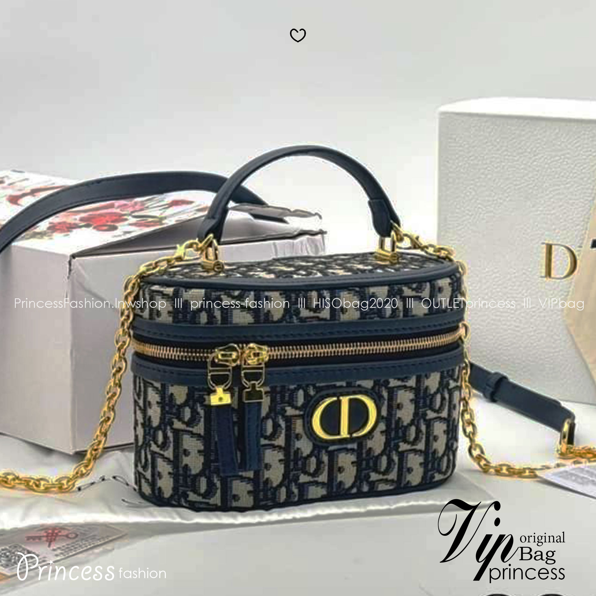 DIOR Mini 30 Montaigne Beauty Case Jacquard Oblique blue กระเป๋าถือ/สะพาย ใส่เครื่องสำอางค์ทรงกล่องสวย ใช้เป็น everyday bag ได้ทุกวัน พกของสำคัญก็ยังได้ ดีไซน์เป็นเอกลักษณ์