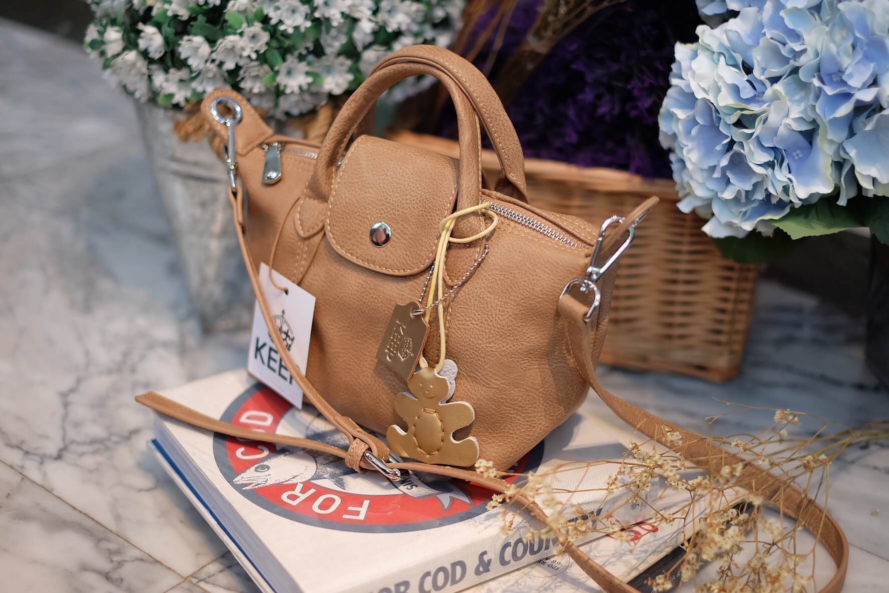 New arrival! KEEP ทรง longchamp รุ่น Duo Sister ตัวกระเป๋าหนังแกะสังเคราะห์ ลายหนังสวยมากๆคะ นิ่ม สุดๆ รุ่นนี้ จะมี 2 ขนาด คือ mini และ basic ไซด์