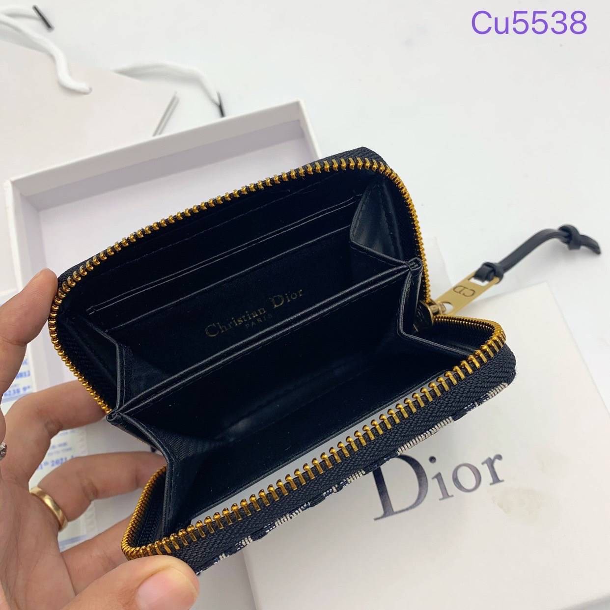 DIOR Compact Zipped Wallet jacquard leather / DIOR Card Holder กระเป๋าสตางค์แบรนด์หรู ซิปรอบ พร้อมส่งที่ไทย ภาพสินค้าถ่ายจากงานขายจริง ใช้งานต่างประเทศได้