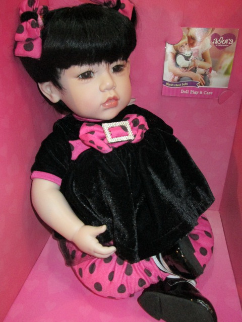 Adora Baby Doll, 20 inch "Black Velvet" Black Hair/Brown Eyes ของแท้พร้อมกล่องค่ะ