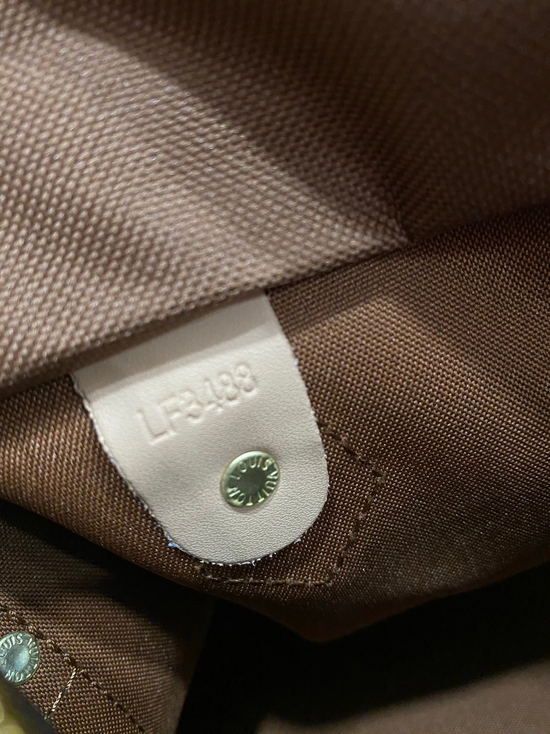 LV Speedy 25 DAMIER / MONOGRAM กระเป๋าทรงหมอน รุ่นท็อปฮิต เกรดออริ ใช้ต่างประเทศได้ ด้วยรูปทรงสวยตลอดกาล ใช้ได้กับทุกลุค ทุกโอกาส ภายในโล่งกว้างมาก ใส่ของสำคัญได้ครบแน่นอนจ้า