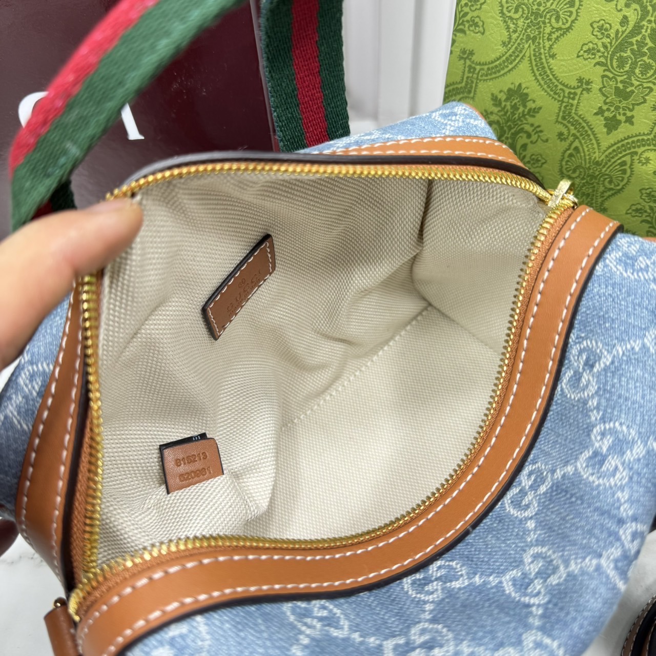 ORI หนังแท้ | Gucci Mini GG handbag denim กระเป๋าสะพายทรงหมอนไซส์มินิ คอลใหม่ดีไซน์เดนิมสวยมาก ตีความรูปทรงกระเป๋าบอสตันโฉมใหม่