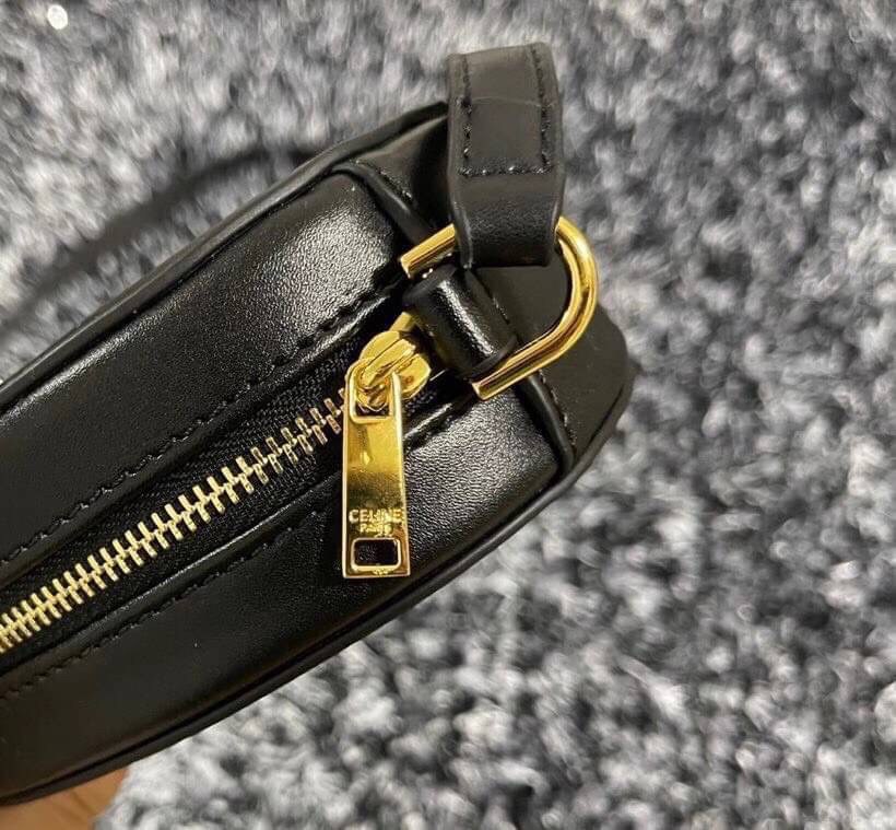 VIP 】หนังแท้ CELINE CROSSBODY OVAL PURSE IN SMOOTH CALFSKIN พร้อมส่งที่ไทย สีดำ สีน้ำตาล