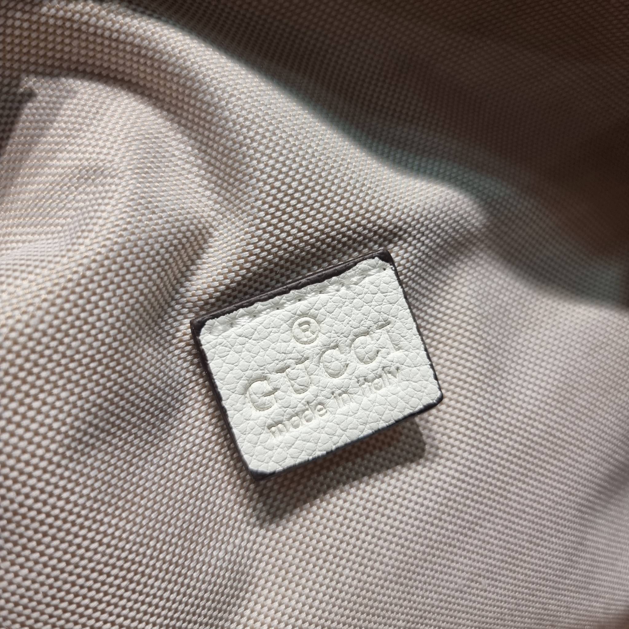 GUCCI Print Logo Belt Bag / GG LEATHER BELT BAG ไอเท็มยอดฮิต ขึ้นแท่น best seller กับกระเป๋าคาดอก ไซส์ใหญ่จุได้คุ้มค่า รูปทรงคลาสสิค พกพาง่าย