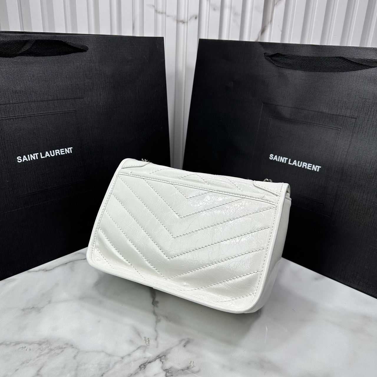 Small YSL Niki shoulder bag 9" กระเป๋าสะพายทรงคลาสสิค รุ่นยอดนิยมของแบรนด์ที่ใครๆก็ต้องมีใช้ ดีไซน์เรียบหรู 🧡เกรดออริ ใช้งานต่างประเทศได้