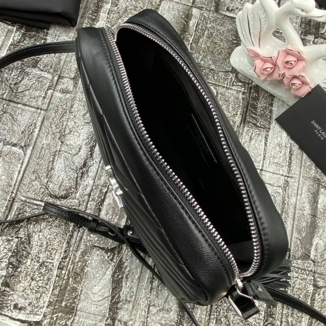 VIP 】หนังแท้ YSL SAINT LAURENT Lou Medium Monogram YSL Calf Crossbody Bag