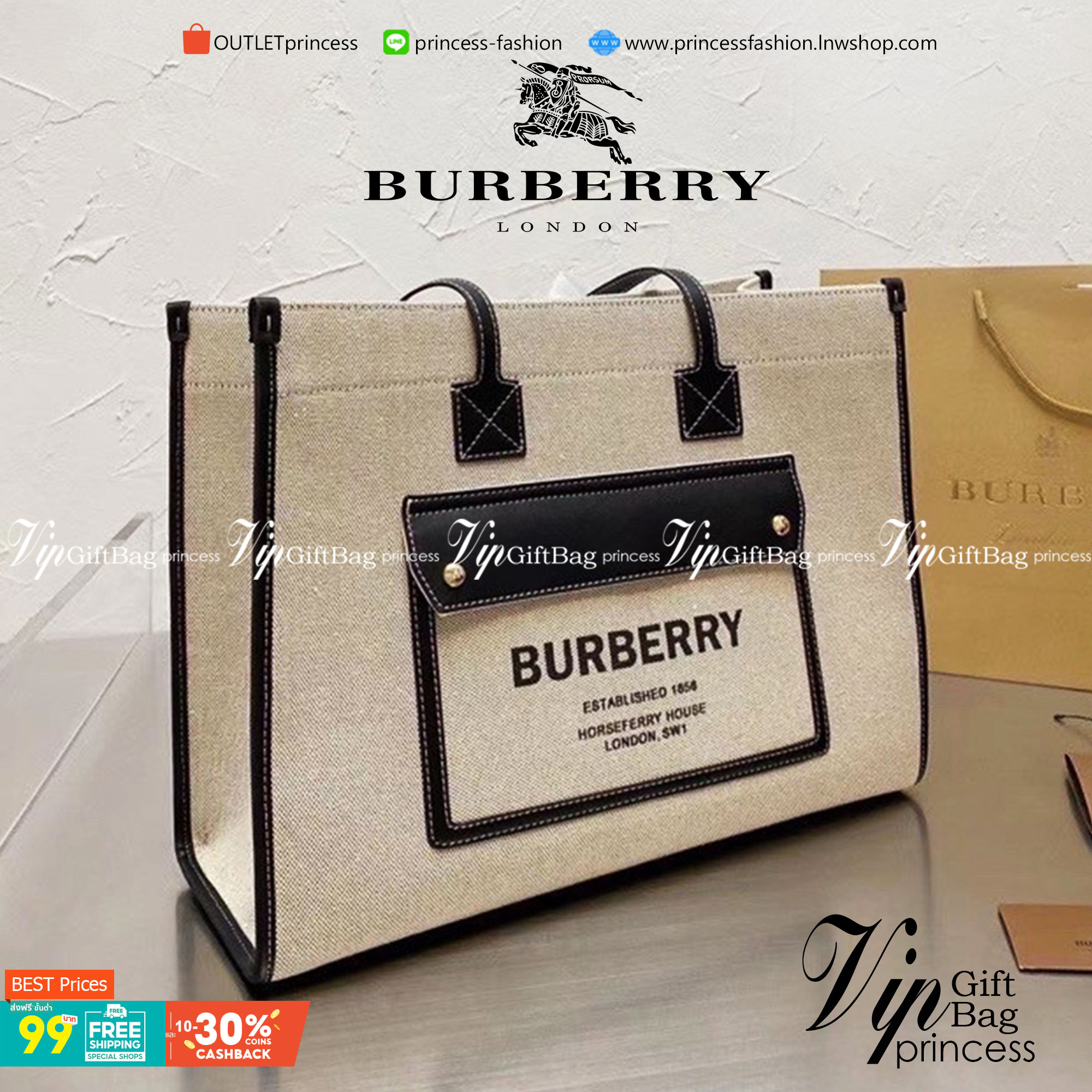 BURBERRY FRAGRANCES VINTAGE SHOLDER BAG กระเป๋าสะพายทรงชอปปิ้ง ผ้าแคนวาสตัดขอบหนัง หน้าพิมพ์โลโก้ ใบใหญ่ทรงสวย การตัดเย็บเดินด้ายสวยงามเลอร์ค่ามากค่าา ดีไซน์สวยอยู่ทรง ภายในโล่งกว้าง สามารถใส่กระเป๋าสตางค์ยาว มือถือ ของใช้ได้เยอะ งานตัวจริงสวยน่าใช้มากค่ะ