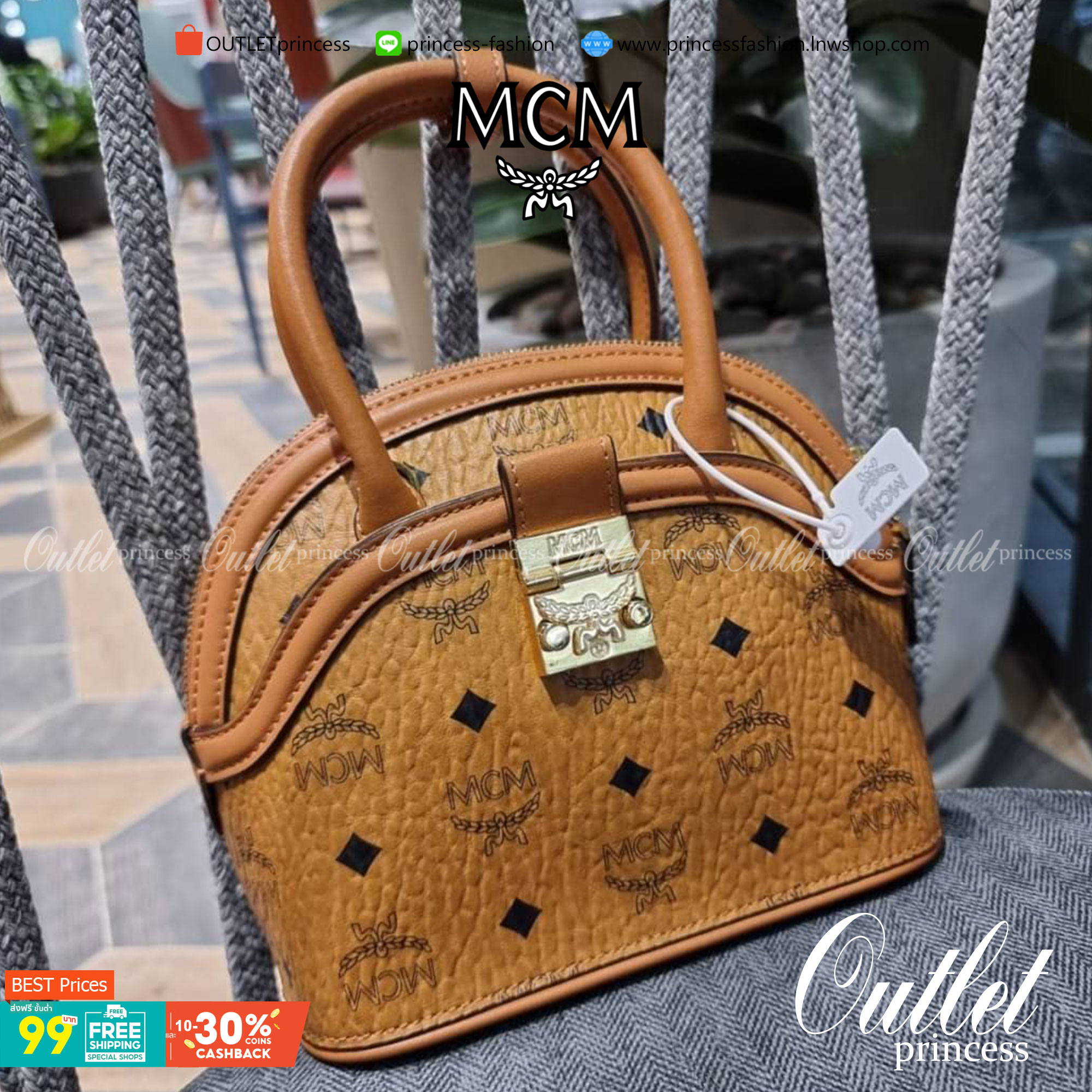 M.C.M SMALL ANNA TOTE คอลเลคชั่นใหม่ดีไซน์ไม่ซ้ำใคร รุ่นนี้เป็น seasonal หายากไปอีก กระเป๋าถือ/สะพายข้าง ทรงยูนีคโดดเด่น น่าใช้ หูจับในตัวมาพร้อมสายรัดเก็บ วัสดุหนังแคนวาสคุณภาพดี ตกแต่งตัวกดล็อคเอกลักษณ์ เปิด-ปิดด้วยซิป ภายในเป็นช่องโล่ง ใส่ของได้สบายๆ ต