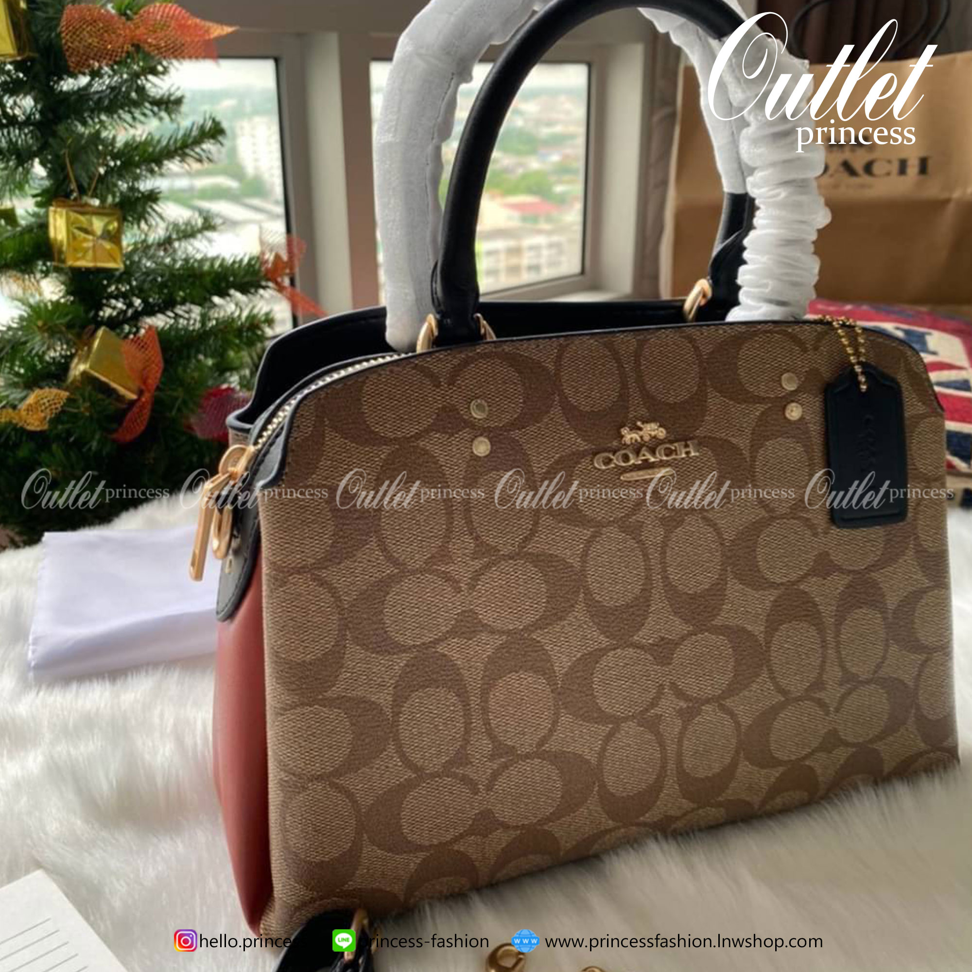 COACH TABBY TOP HANDLE 20 LEATHER BAG 💋กลับมาอีกครั้งตามคำเรียกร้องค่ะ!! กระเป๋าถือ//สะพายข้างได้ วัสดุหนังแท้อย่างดี หนึ่งใบทำหนัง2แบบได้อย่างลงตัว สวยงาม มีอะไหล่ตัวC ใหญ่ด้านหน้าโดดเด่นหรูมากๆค่ะ