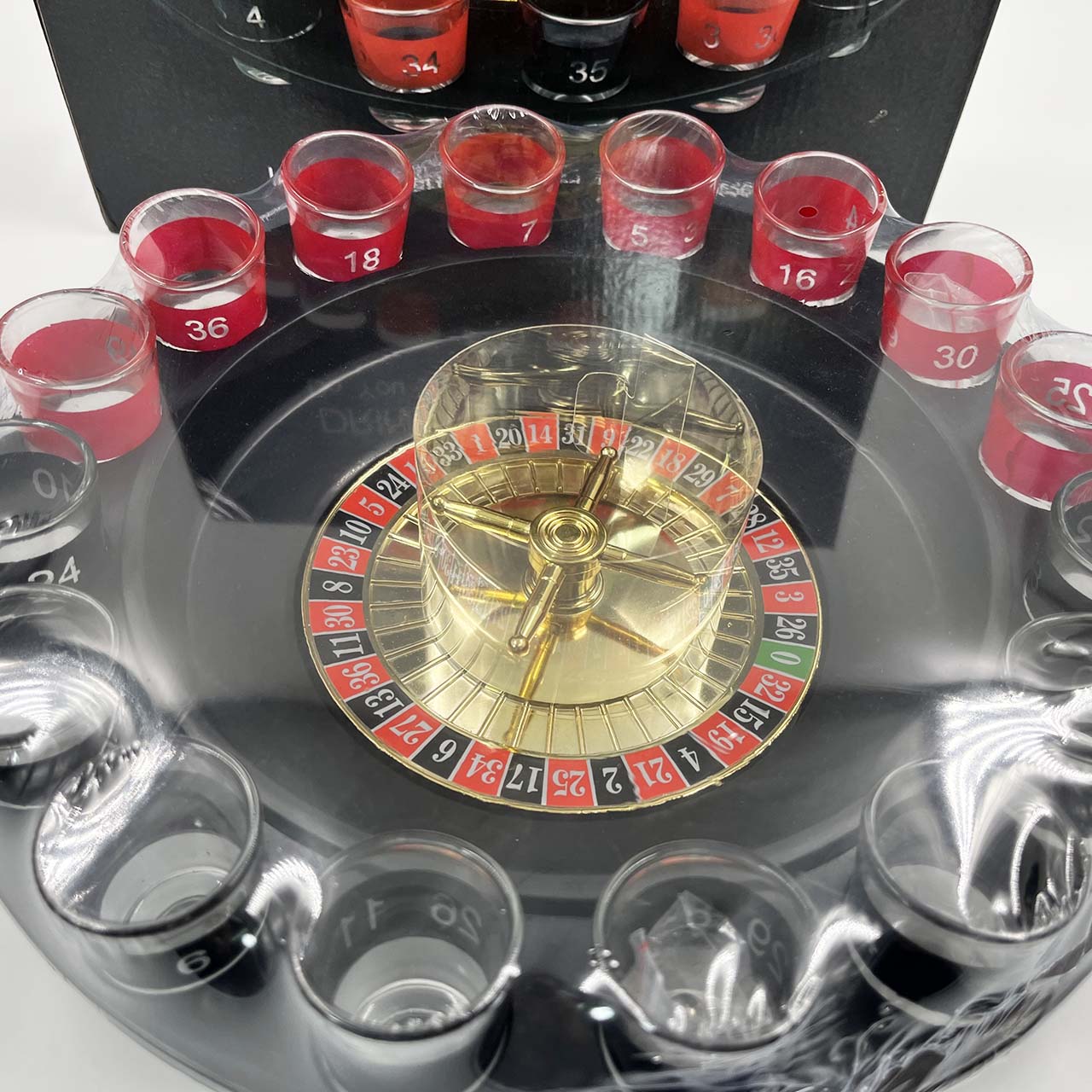 เกมรูเล็ตพร้อมแก้ว16 แก้ว (Drinking Roulette )