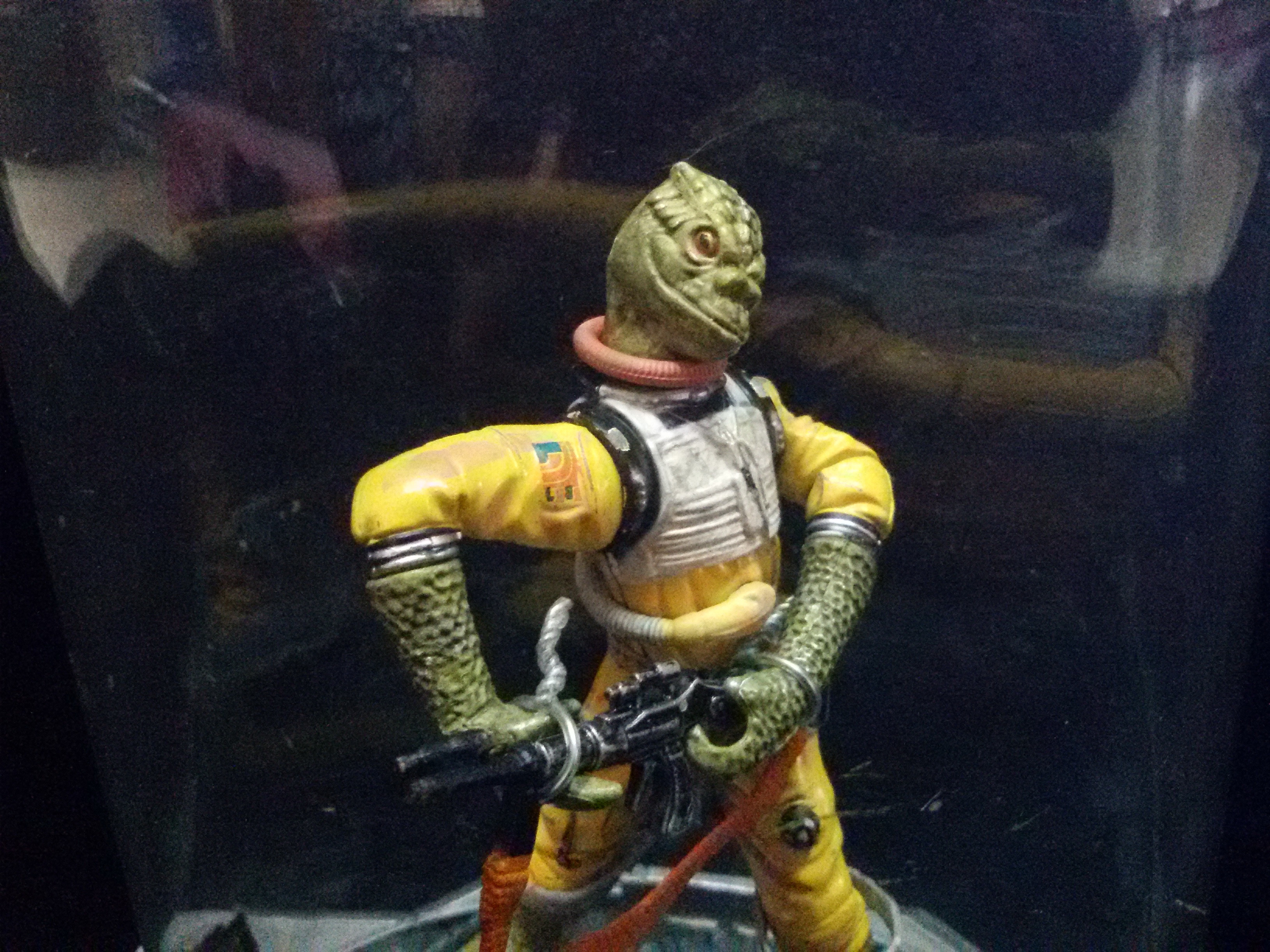 Star Wars Titanium Series Painted Figure - Bossk with Display Case ฟิกเกอร์สตาร์วอร์มือสองสภาพดีค่ะ