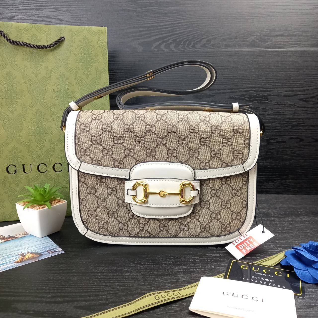 GUCCI HORSEBIT 1995 BAG / GG Supreme Shoulder 10" รุ่นฮิต คลาสสิค หรูหรา ใช้แล้วดูดีมีเสน่ห์ขึ้นทันที สายยาวคล้องบ่าได้ ปรับยาวคลอสบอดี้ได้