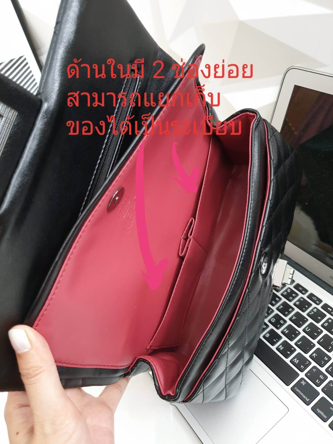 สินค้าเข้าใหม่ KEEP รุ่น Coco chain handbag ✨กระเป๋าทรงหรูวัสดุทำจากหนังแกะสังเคราะห์ หนัง นิ่ม ฟู ตึง สวยอยู่ทรงตามแบบฉบับของแบรนด์ รุ่นใหม่ตัวนี้ปักลายตารางสวยหรู การเย็บประณีตทุกตาราง อะไหล่สีดำ เงา เกรดพรีเมี่ยม ✨รุ่นนี้ดีไซน์มีหูหิ้ว สา