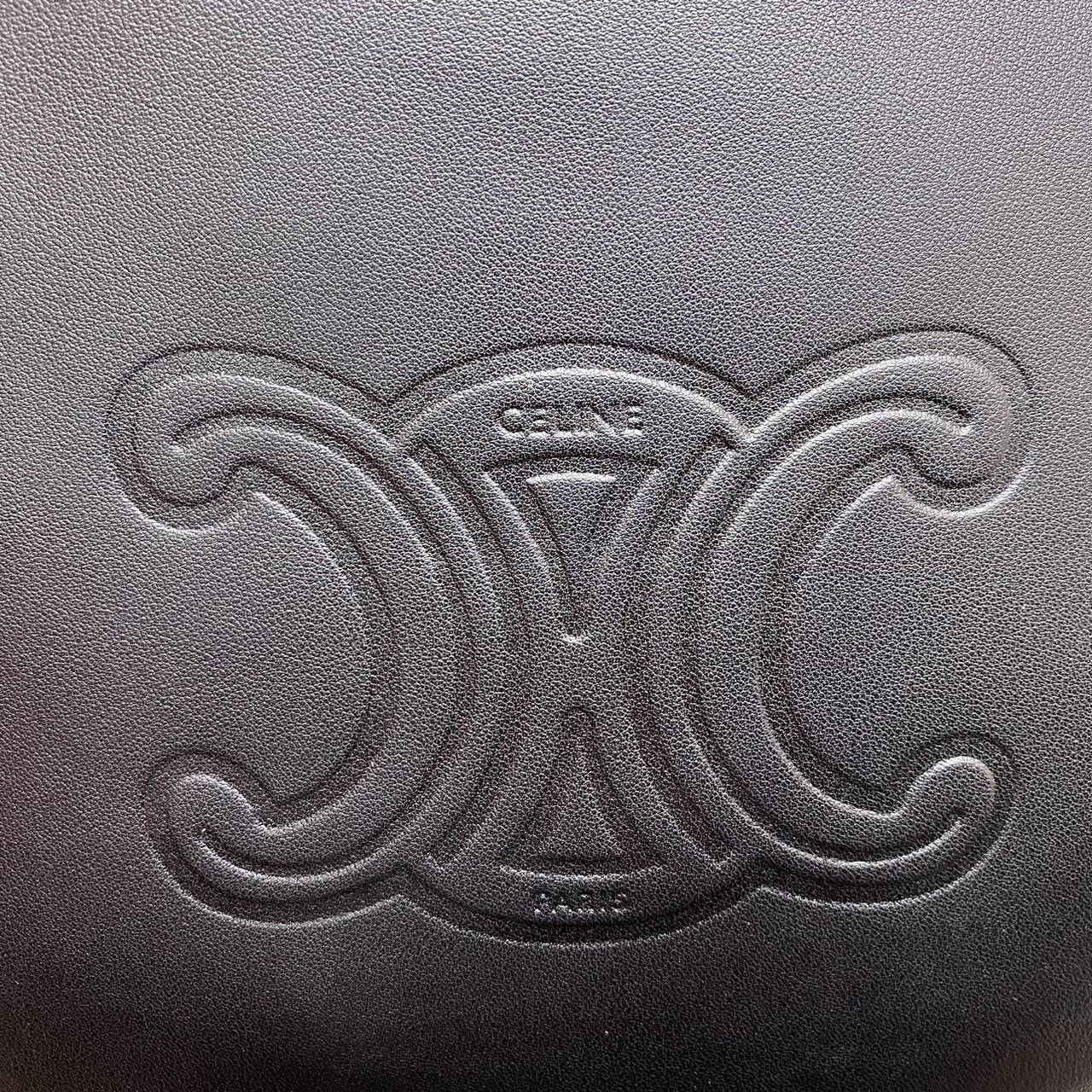 CELINE HOBO / CELINE HELOISE BAG IN SUPPLE CALFSKIN ไปตามตาลิซกัน ^^ เดอะเบสท์เซลเลอร์ต้องยกให้ กับกระเป๋าสะพาย ฟังก์ชั่นสุดเลิศ