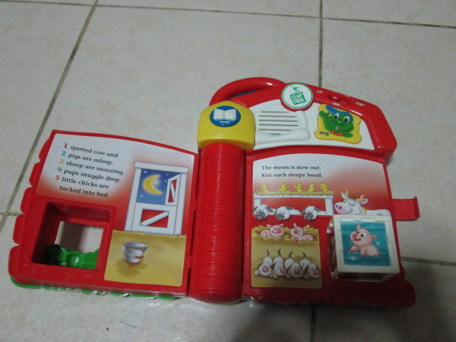 LeapFrog: Tad's Counting Farm Smart Block Book ของเล่นนำเข้ามือสองสภาพดี