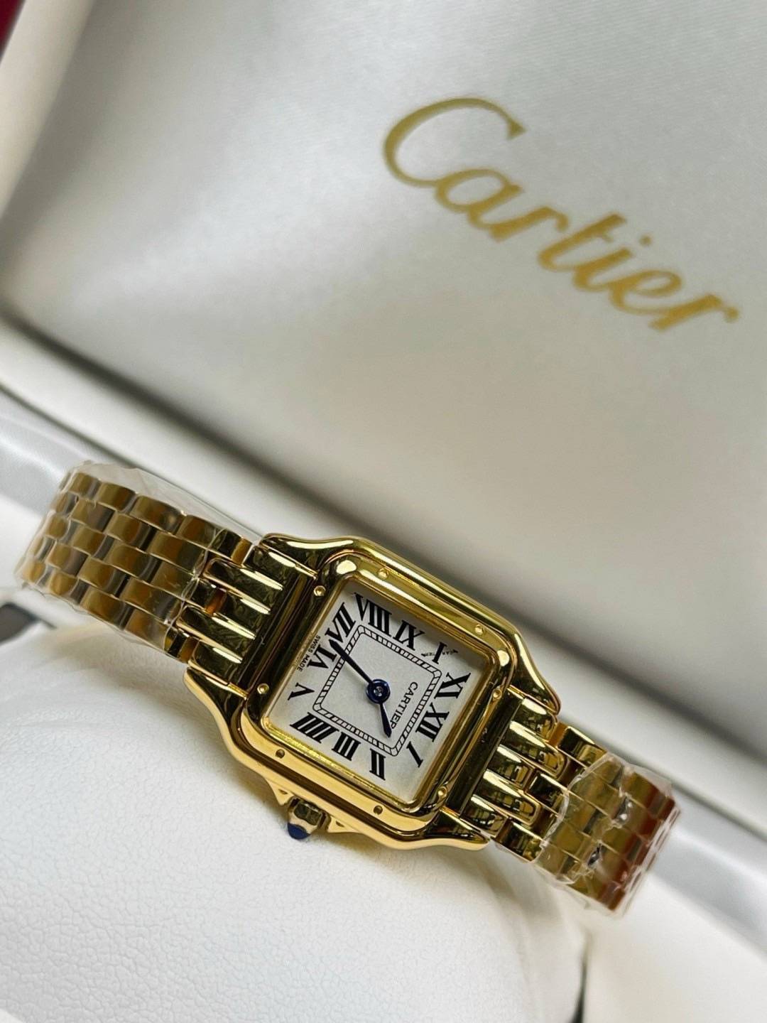 เกรดเทพ Top ORI | นาฬิกาคาเทียร์ New Cartier PANTHERE DE CARTIER WATCH(Ori) เครื่องญี่ปุ่นแท้ 100 % Size 23x30 mm. box set 🤍 เกรดเทพออริจินอล เกรดดีสุด สลับแท้ 1:1